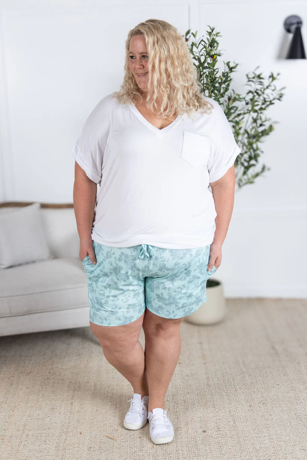 JAMIE SHORTS - MINT FLORAL- MICHELLE MAE