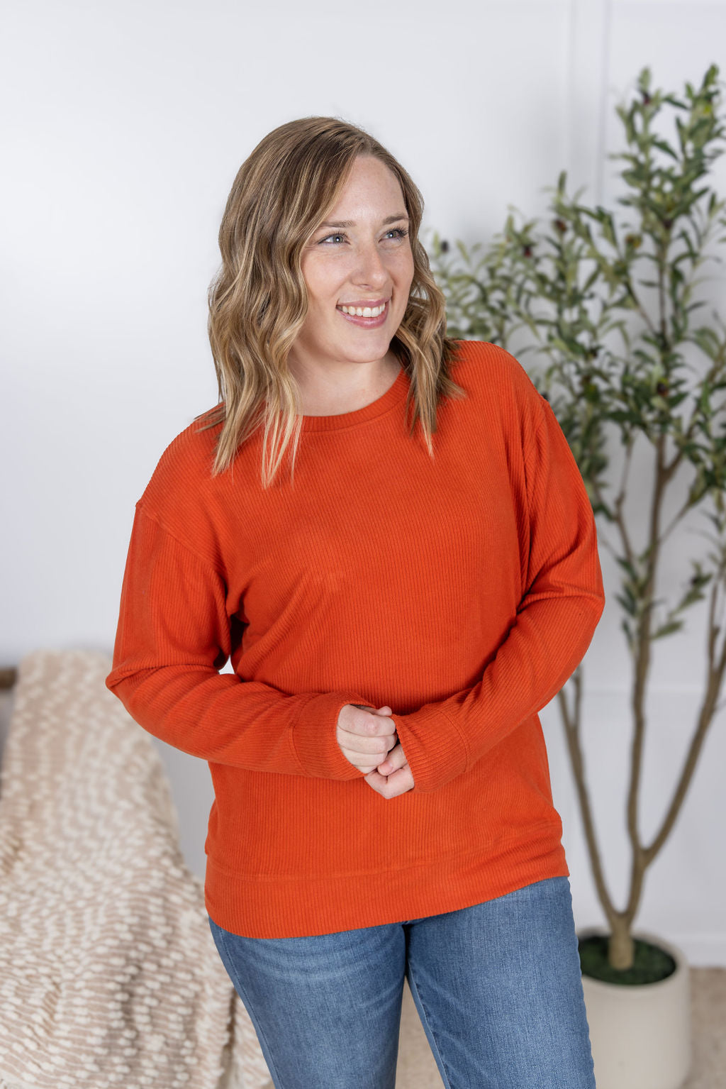 IN STOCK Corrine Ribbed Pullover Top - Pumpkin