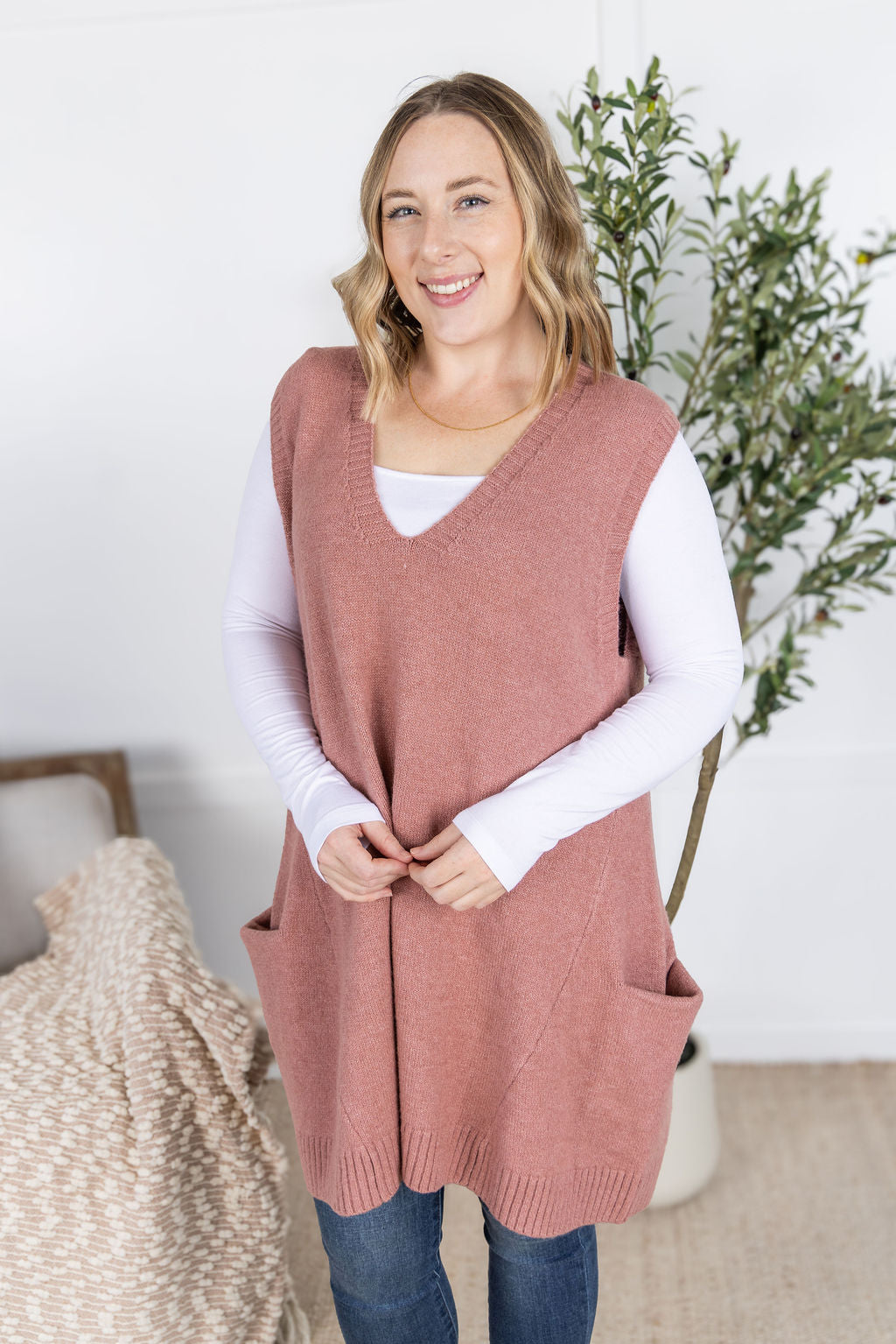 IN STOCK Tunic Sweater Vest - Rose