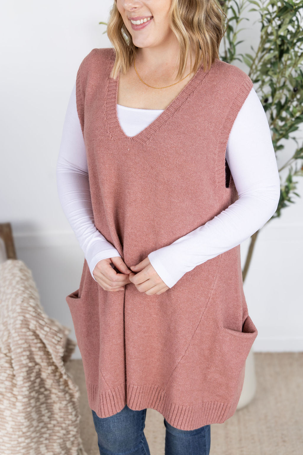 IN STOCK Tunic Sweater Vest - Rose