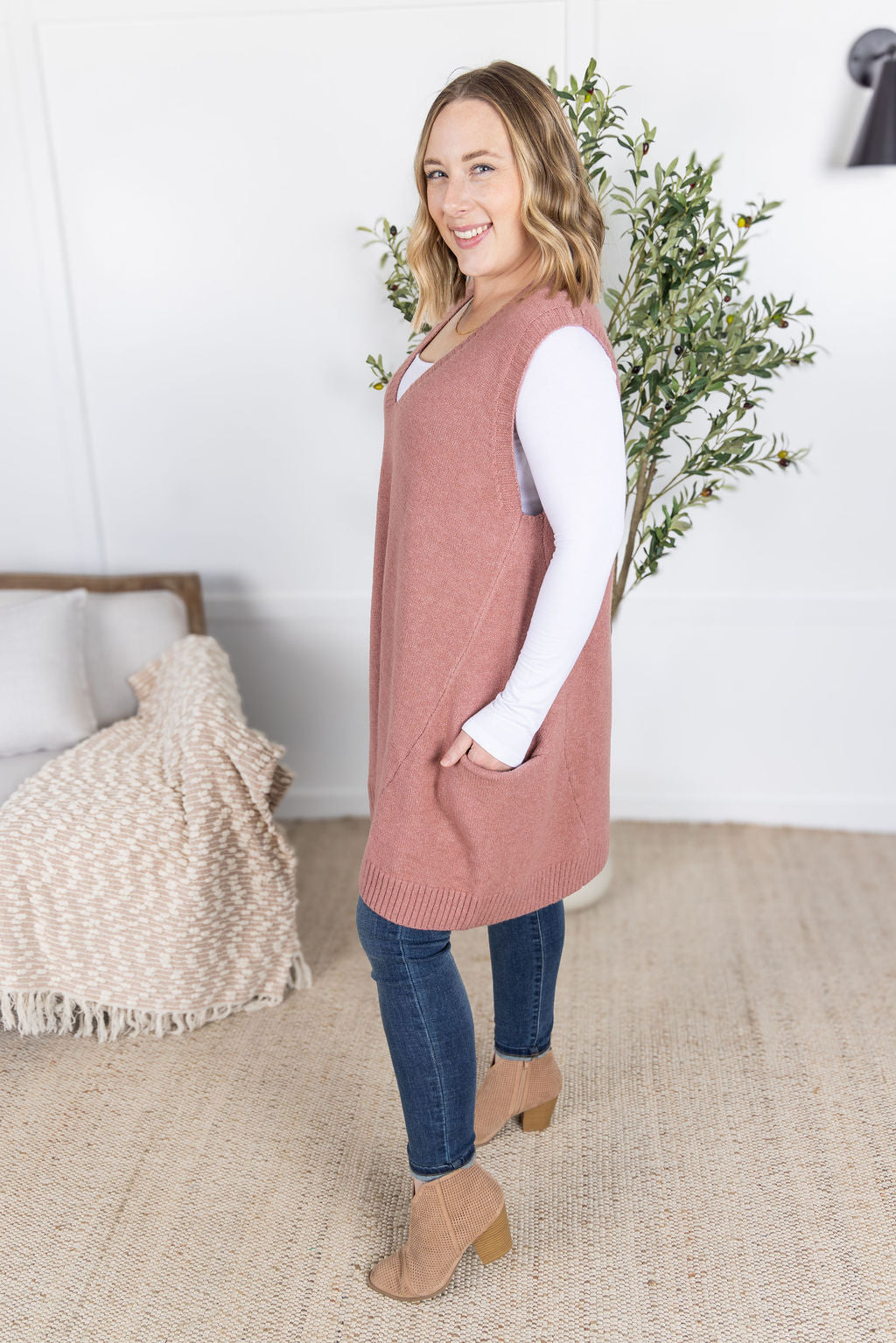 IN STOCK Tunic Sweater Vest - Rose