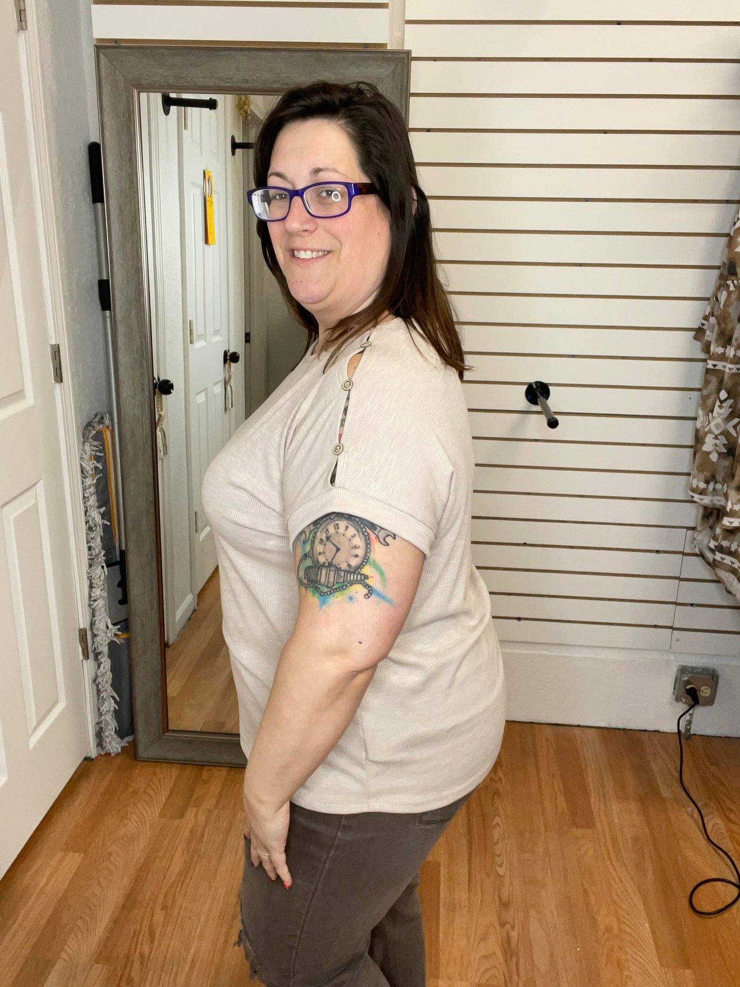 MAGGIE SHORT SLEEVE TOP - TAUPE - STACCATO
