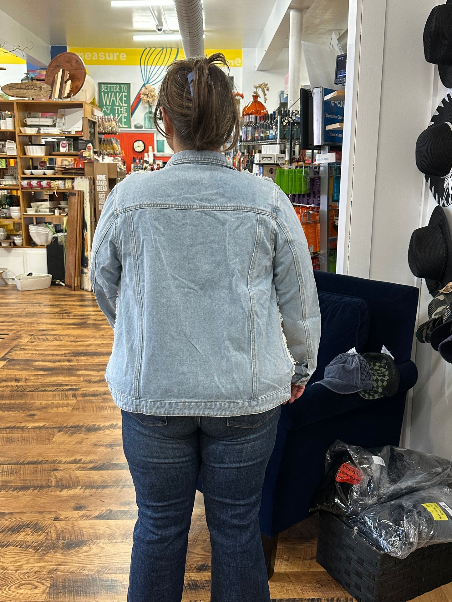 RHONDA -LACE DETAIL DENIM JACKET -DAVI & DANI