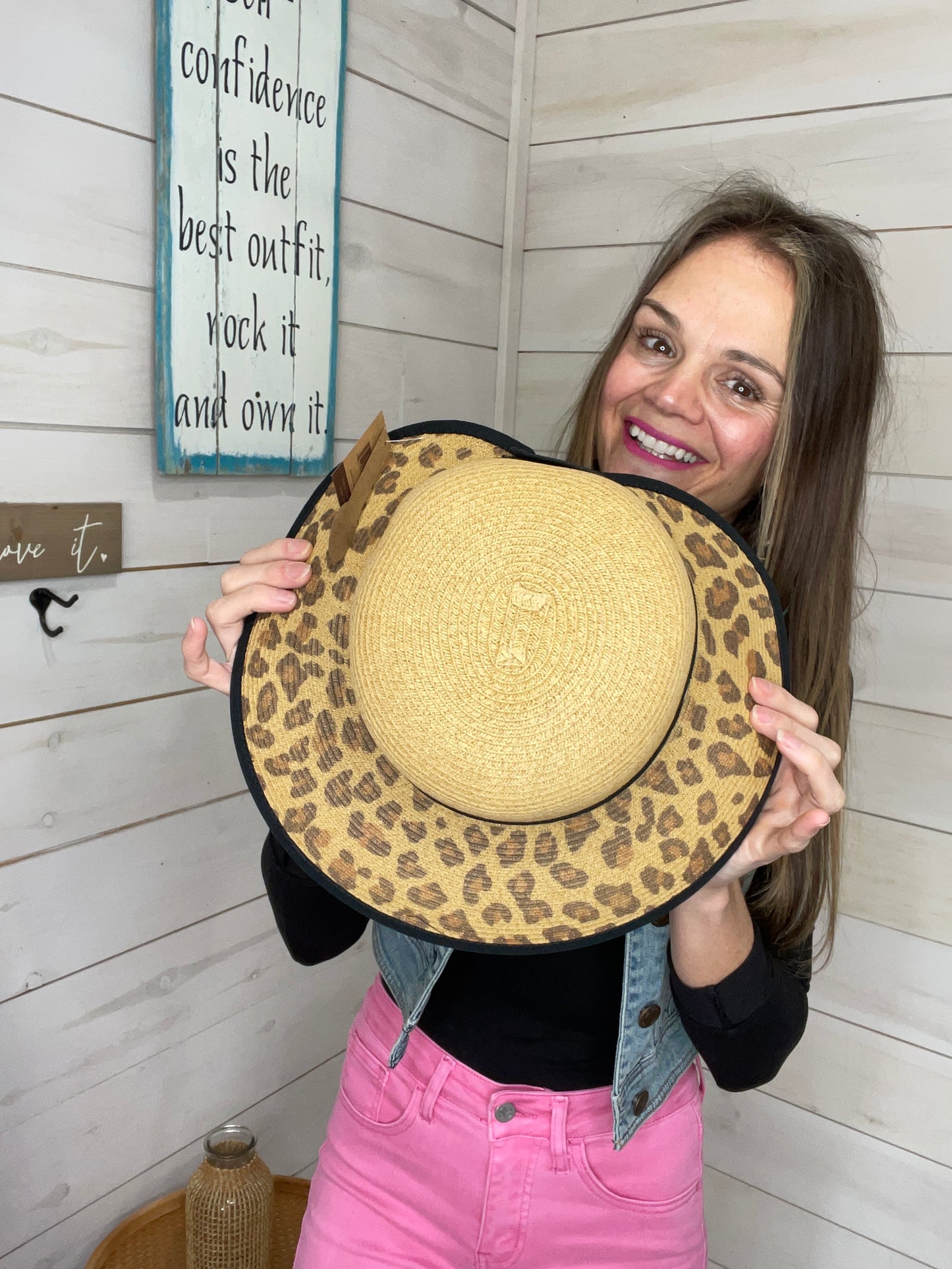 CC LEOPARD PRINTED STRAW SUNHAT