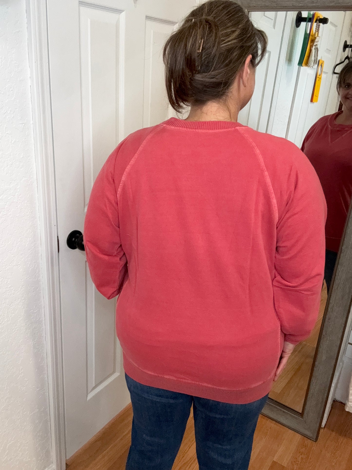 BUFFY PULLOVER SWEATSHIRT TOP- FADED RED - ZENANA