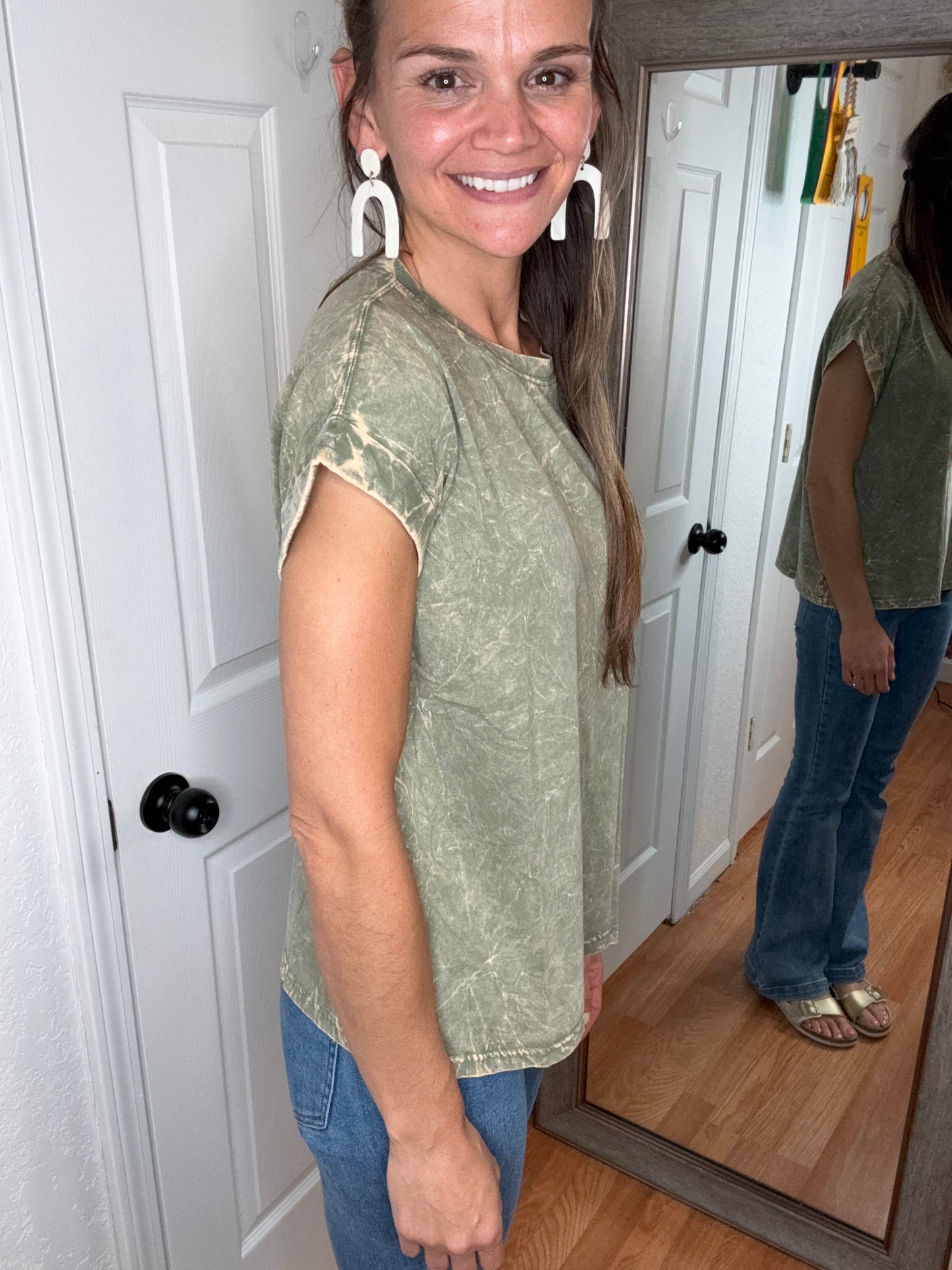 TEKI WASHED SHORT SLEEVE TOP - OLIVE - ZENANA