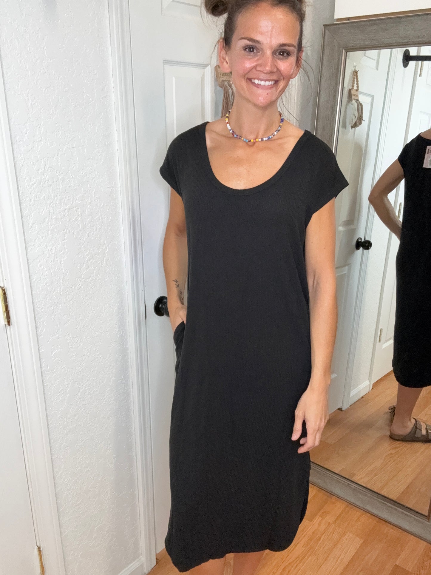 MARISSA MIDI LENGTH DRESS BLACK - MITTOSHOP