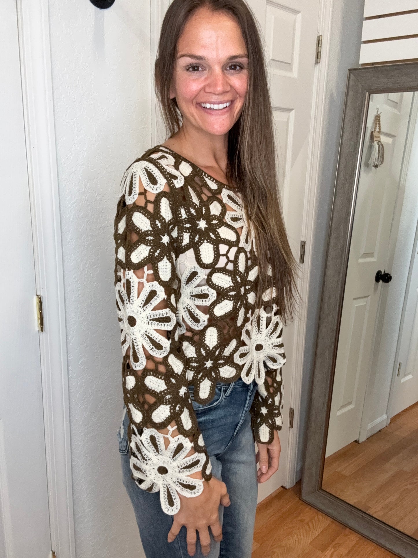 LYLA OPEN KNIT CROCHET PULLOVER TOP BROWN/CREAM - POL