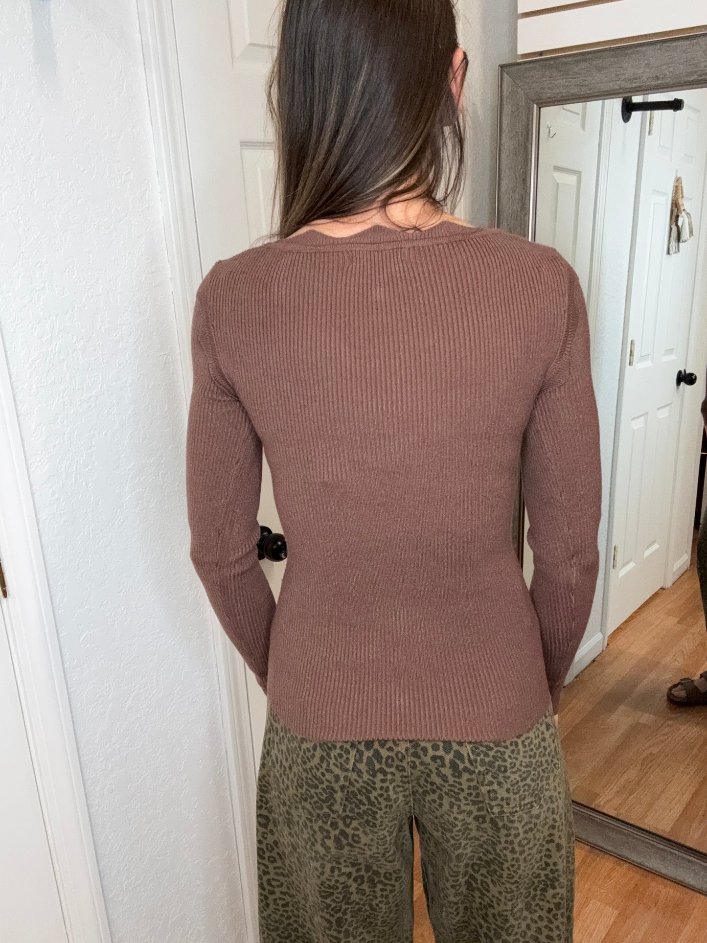 SABLE SCALLOPED LONG SLEEVE SWEATER TOP COCOA- MIKAROSE