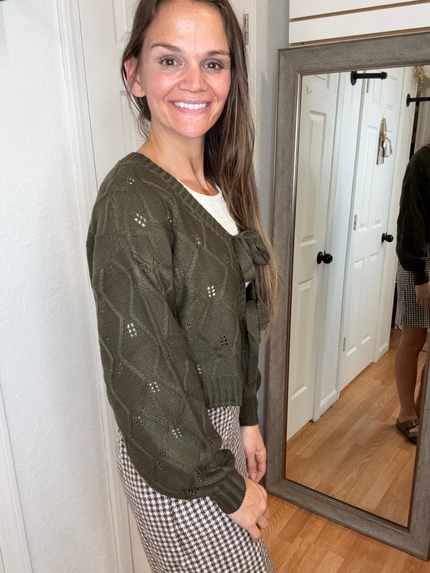 WREN TIE FRONT CARDIGAN OLIVE - MIKAROSE