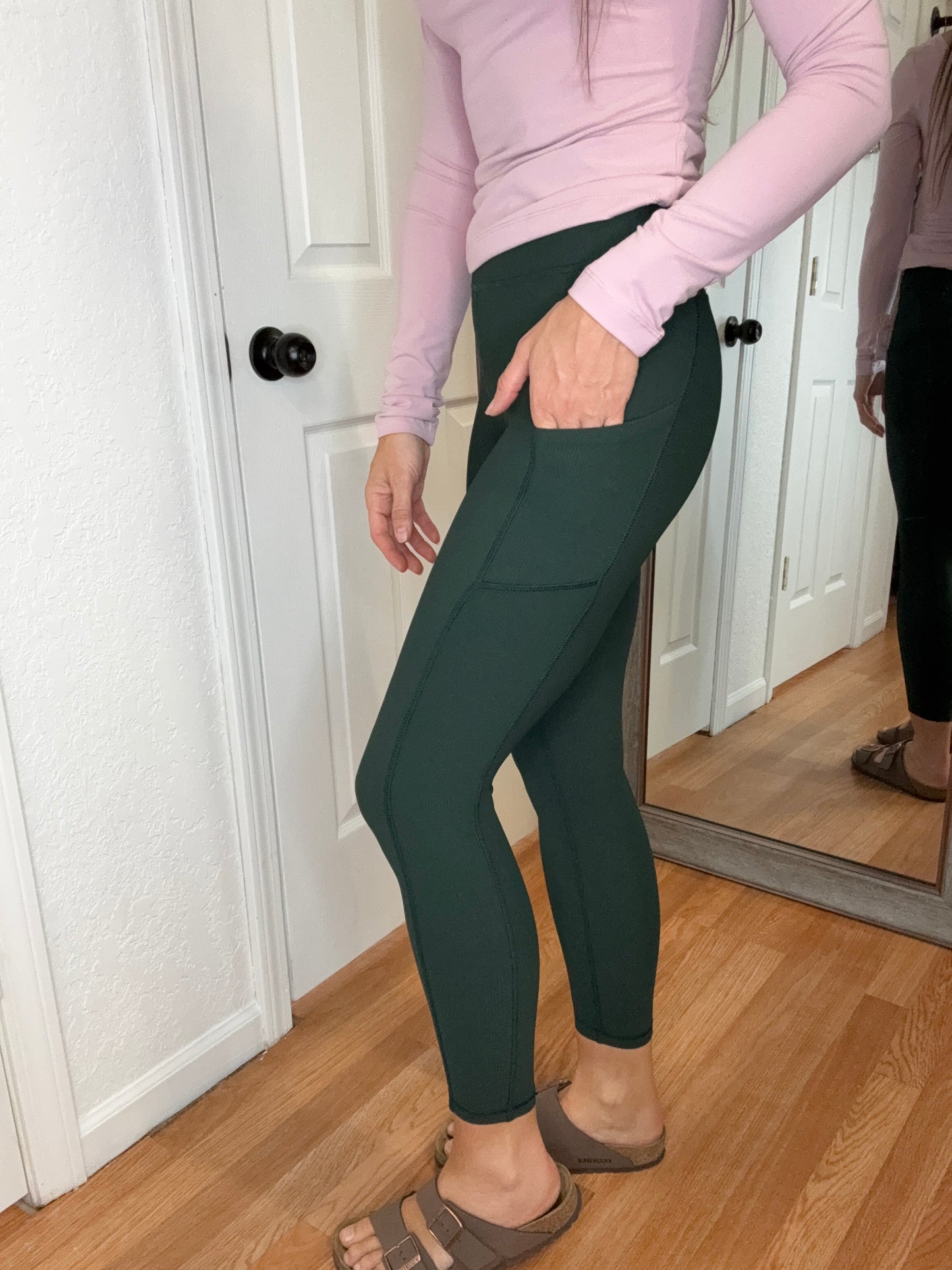 DAKOTA NYLON RIBBED LEGGINGS WITH POCKETS FOREST GREEN - RAE MODE