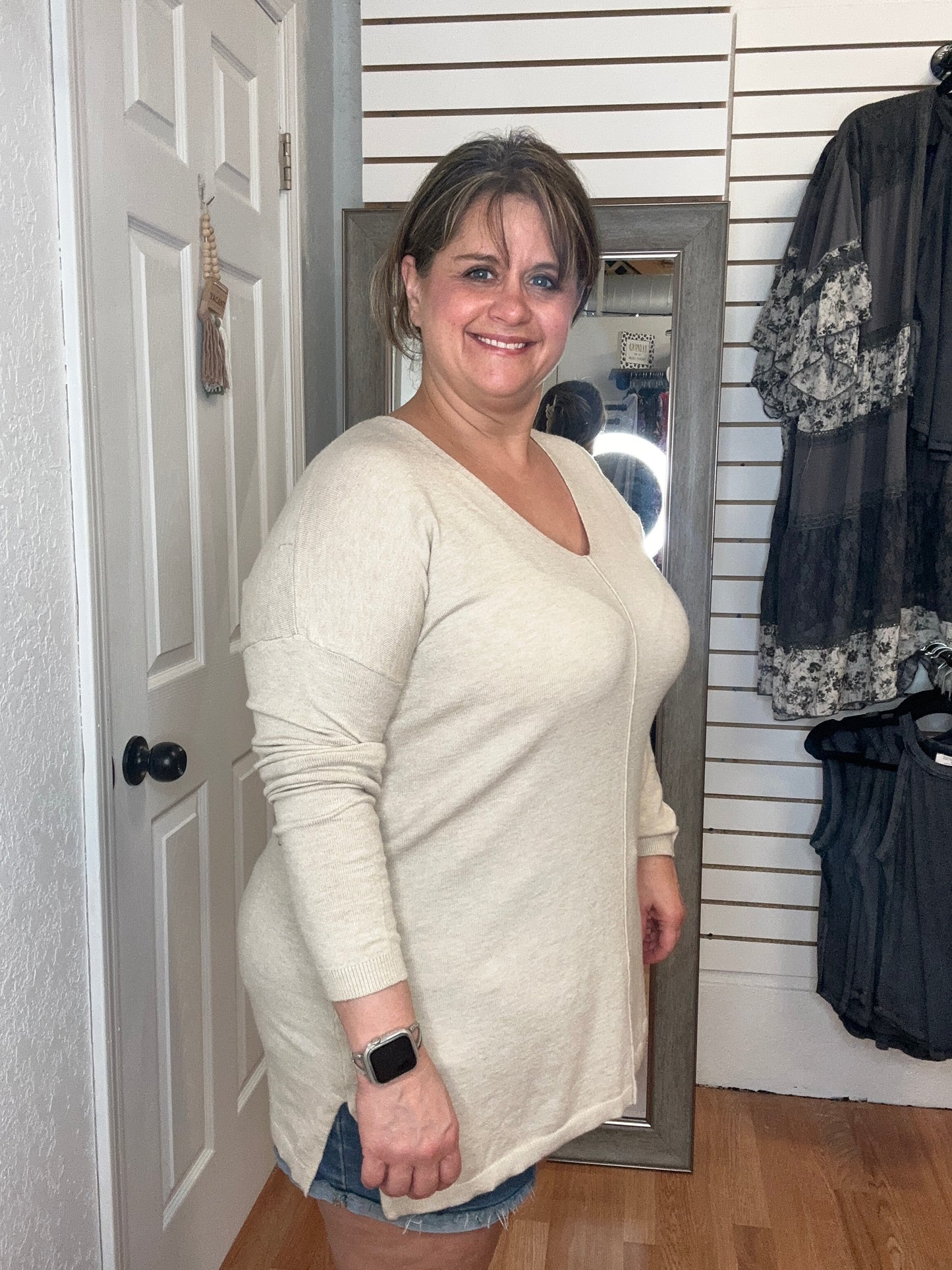KIM V-NECK SWEATER TOP OAT -COZY