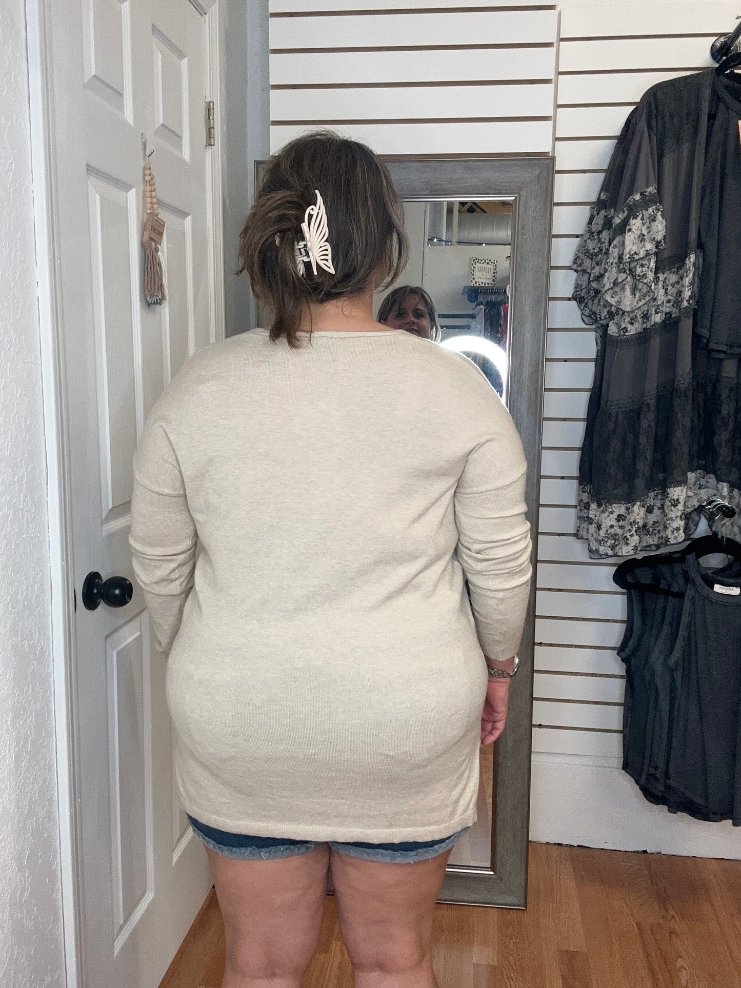 KIM V-NECK SWEATER TOP OAT -COZY