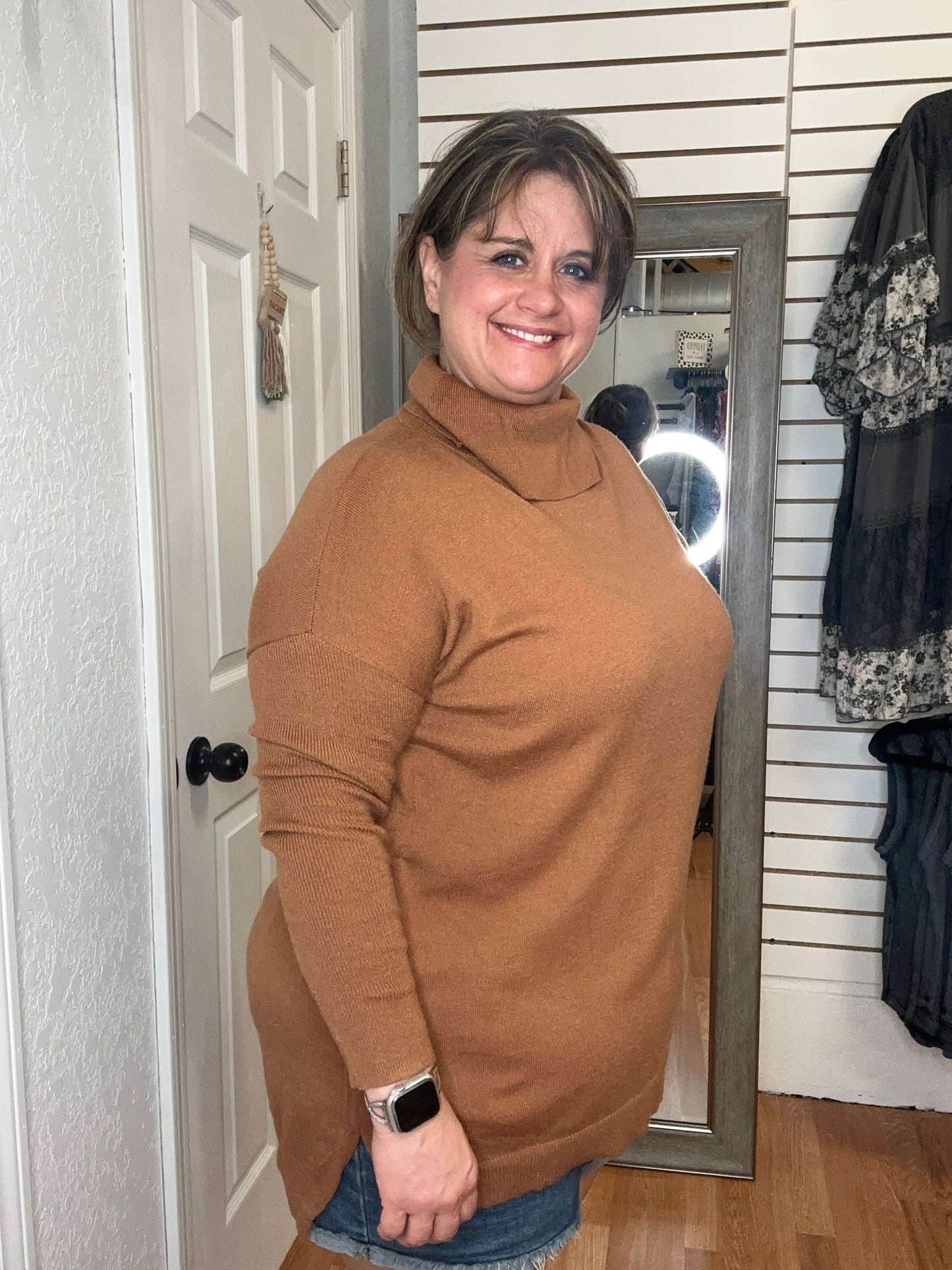ZARIAH TURTLENECK SWEATER TOP RUST - COZY