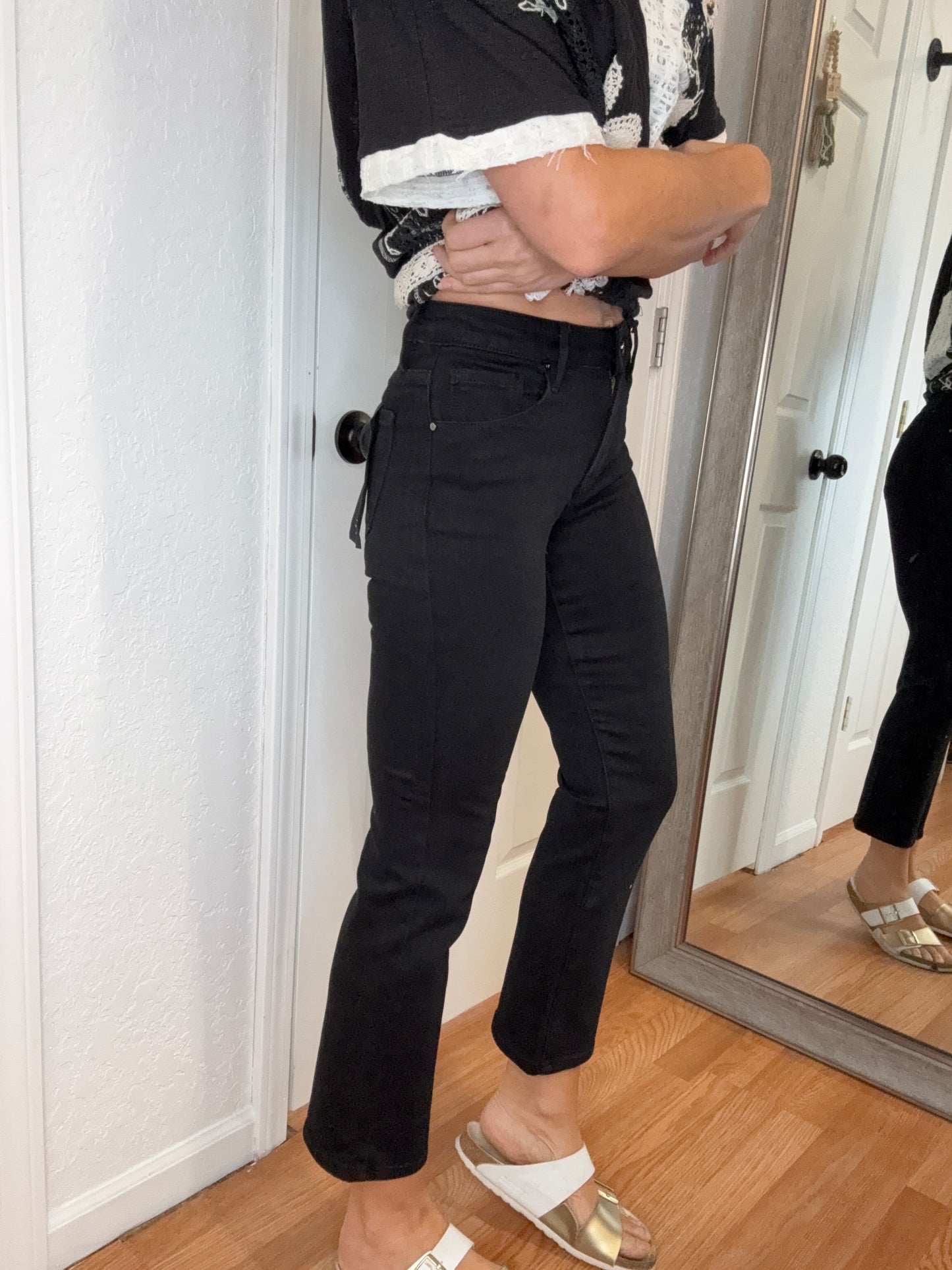 CRISANTHA - STRAIGHT LEG DENIM JEANS BLACK - RISEN
