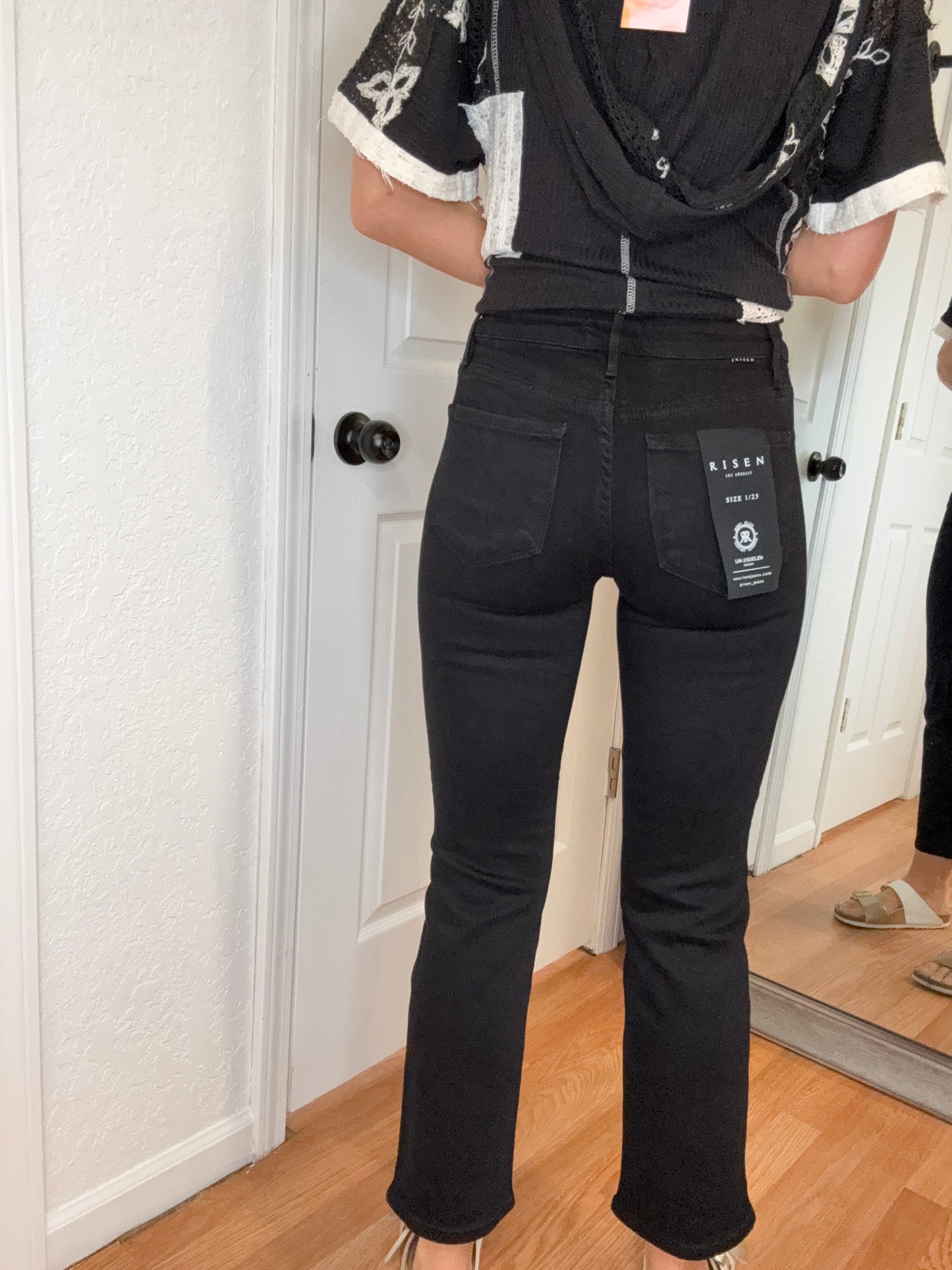 CRISANTHA - STRAIGHT LEG DENIM JEANS BLACK - RISEN