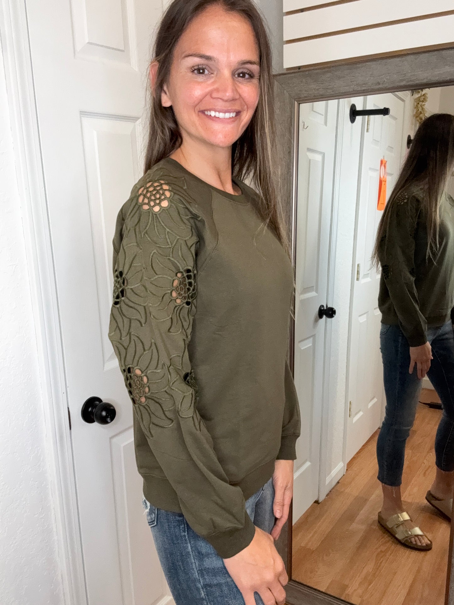 BETH CUT OUT SLEEVE PULLOVER SWEATSHIRT TOP OLIVE - PS KATE