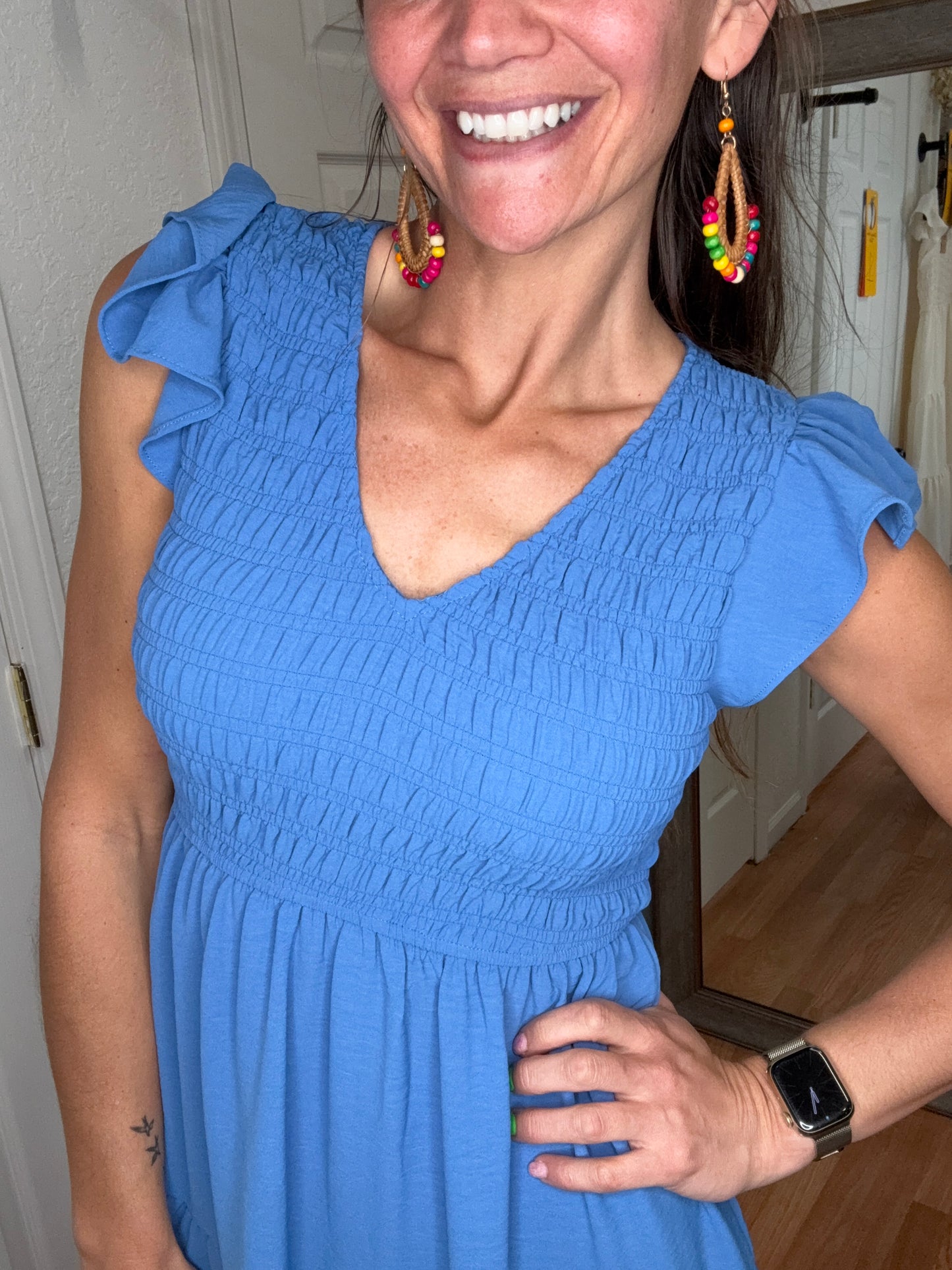 KENNEDY - FLUTTER SLEEVE MIDI DRESS - BLUE - BLU PEPPER