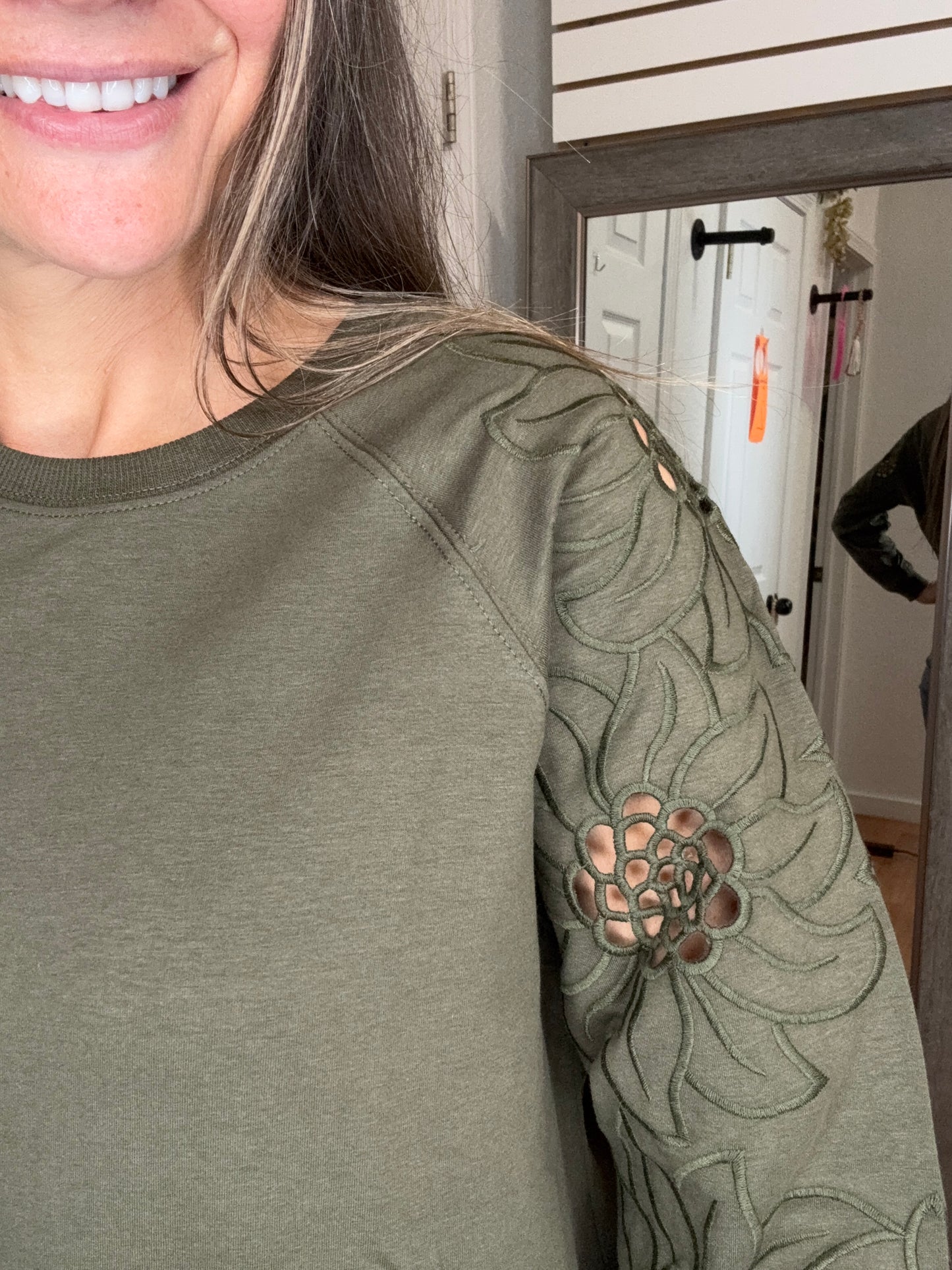 BETH CUT OUT SLEEVE PULLOVER SWEATSHIRT TOP OLIVE - PS KATE