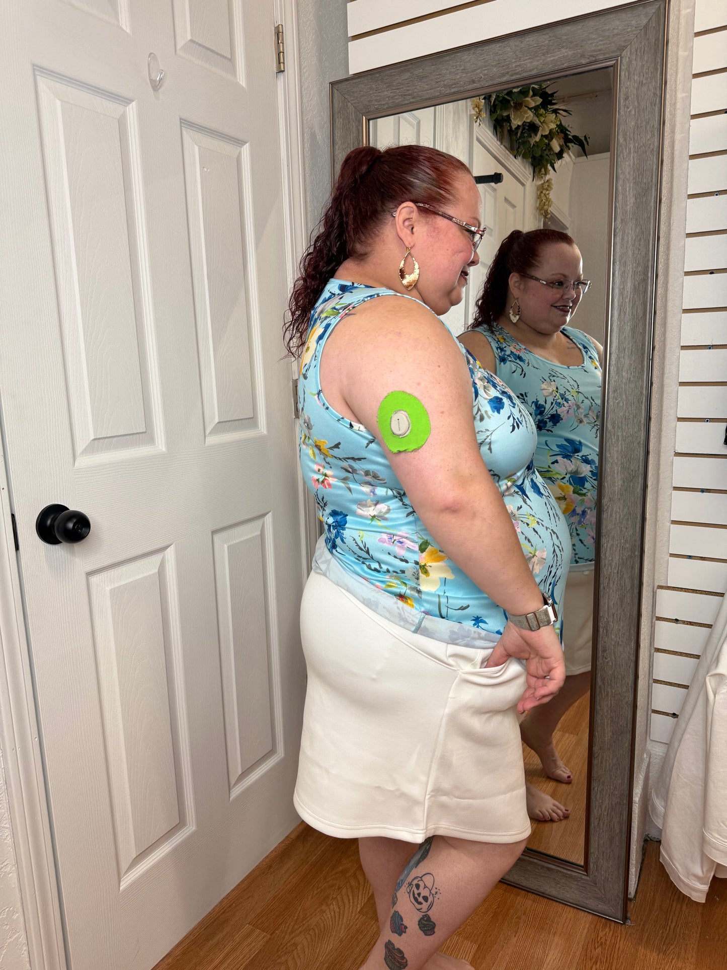 JACIE SKORT -CREAM-RAE MODE