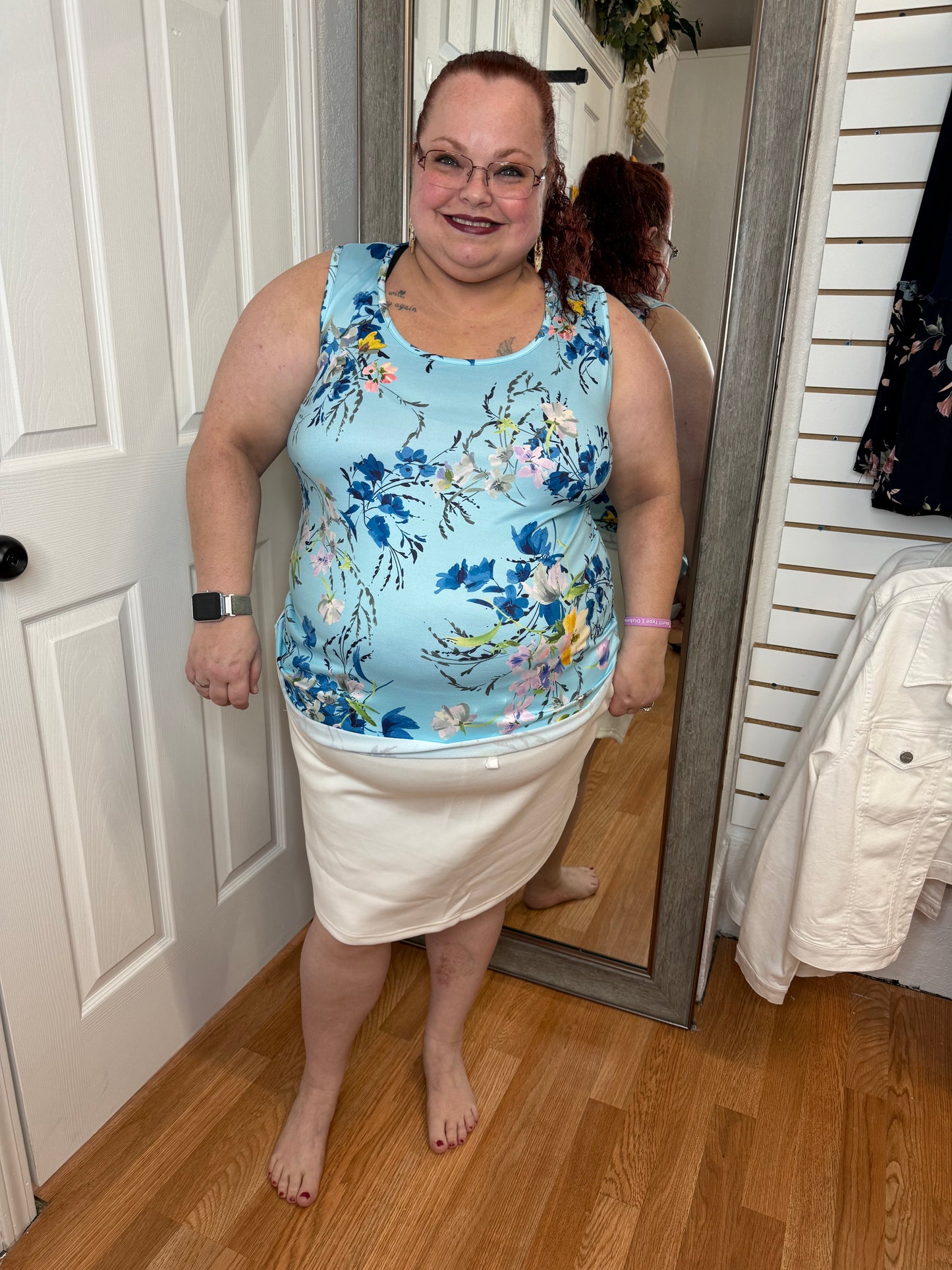 JACIE SKORT -CREAM-RAE MODE