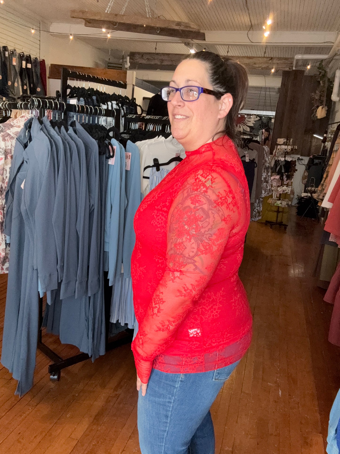 ROXY LACE TOP-RED