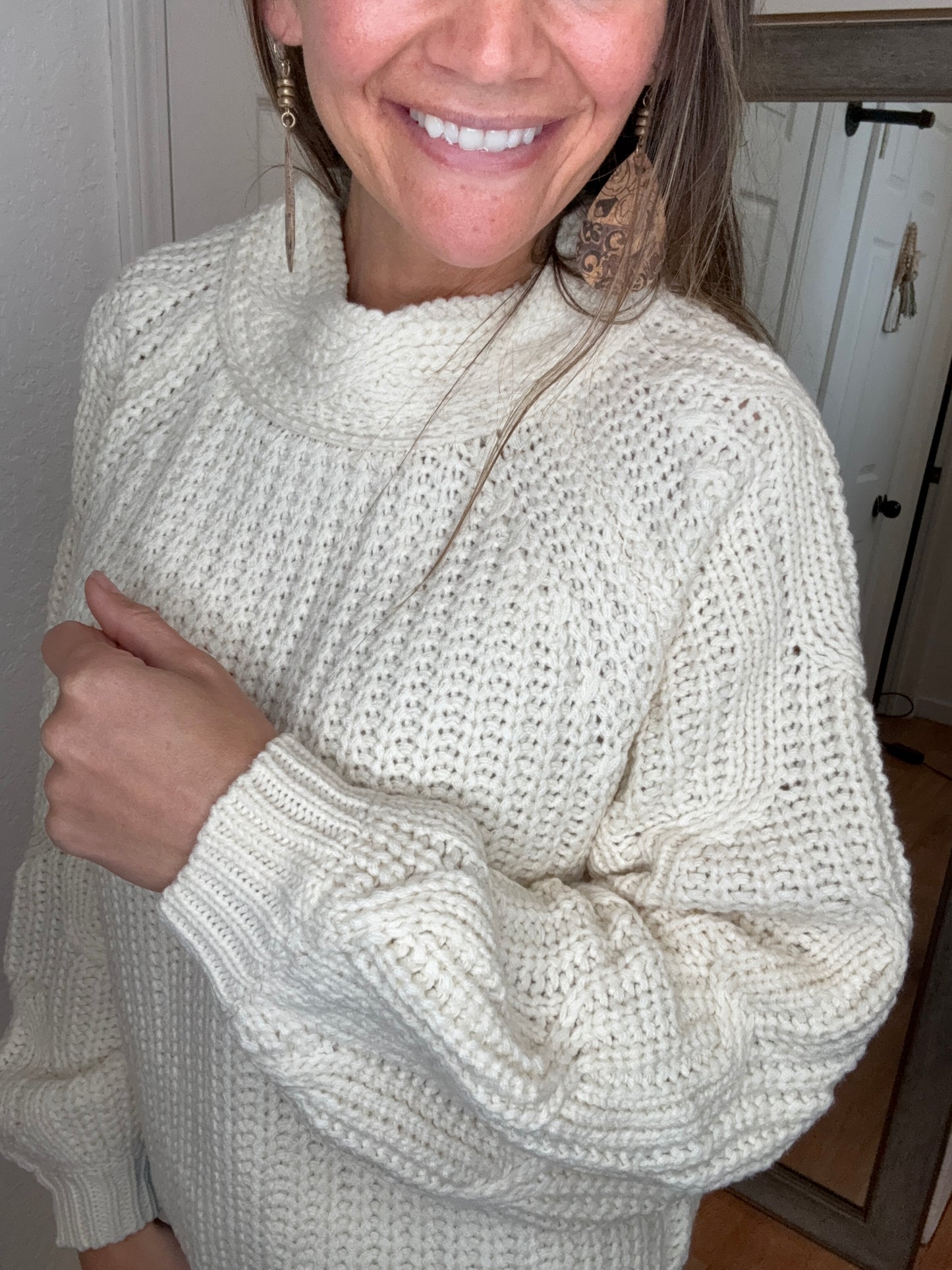 KAY MOCK NECK CABLE KNIT SWEATER CREAM - COZY