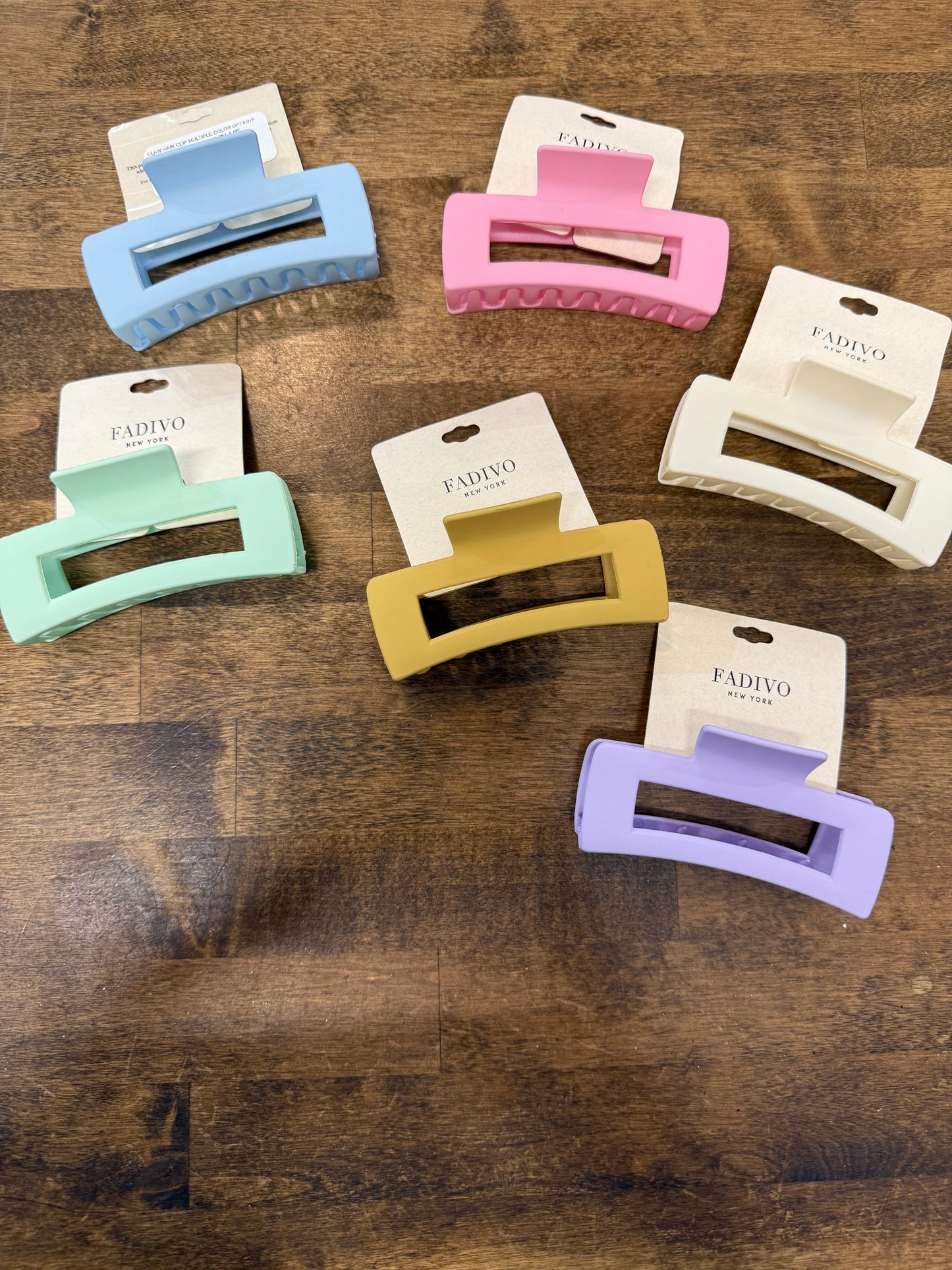 CLAW HAIR CLIP MULTIPLE COLOR OPTIONS