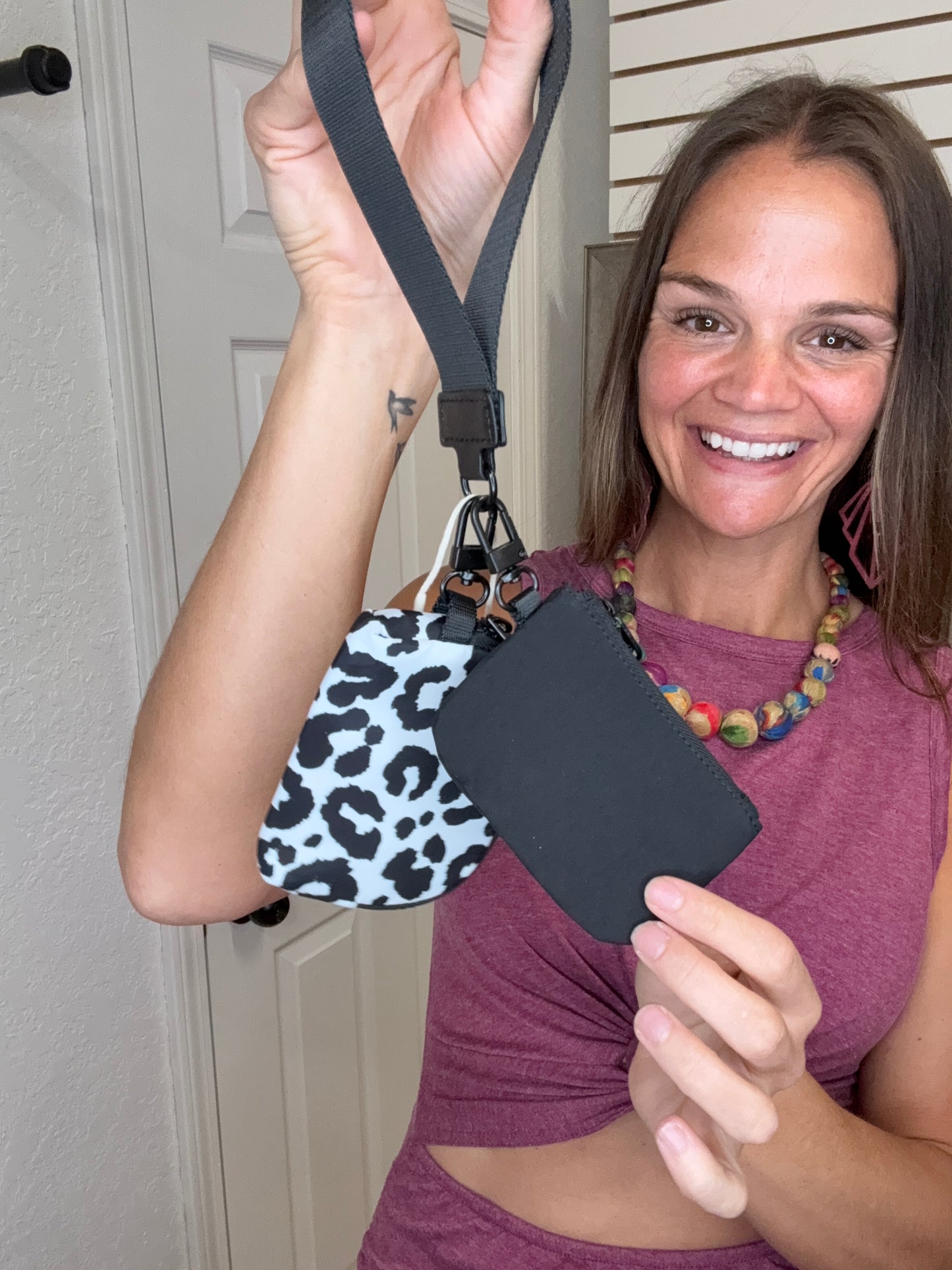 DOLLY- LEOPARD KEYCHAIN WALLET
