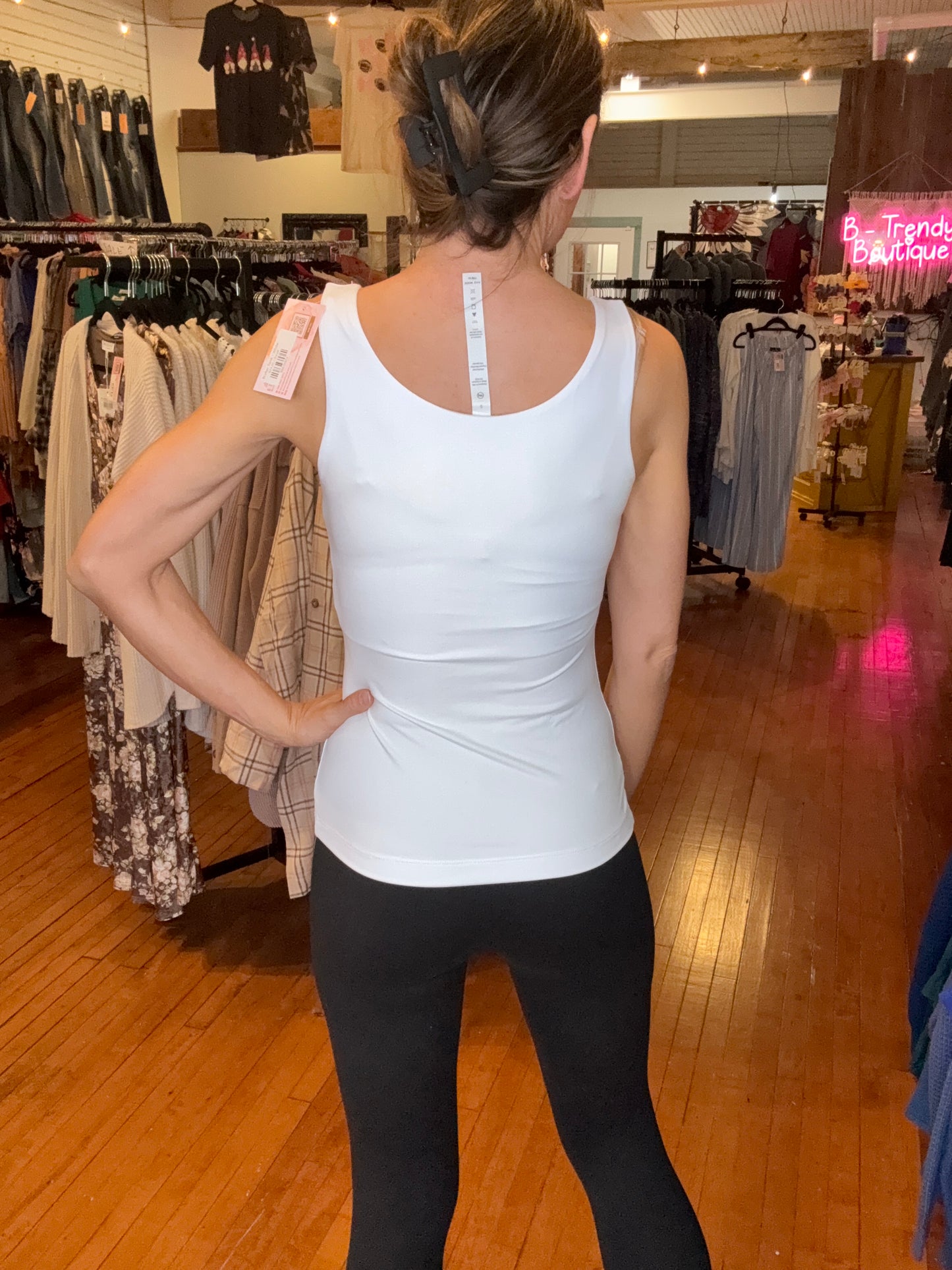 BUTTER TANK - WHITE