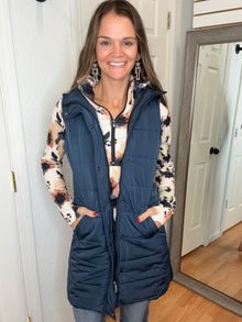 HARLOW VEST NAVY- MICHELLE MAE