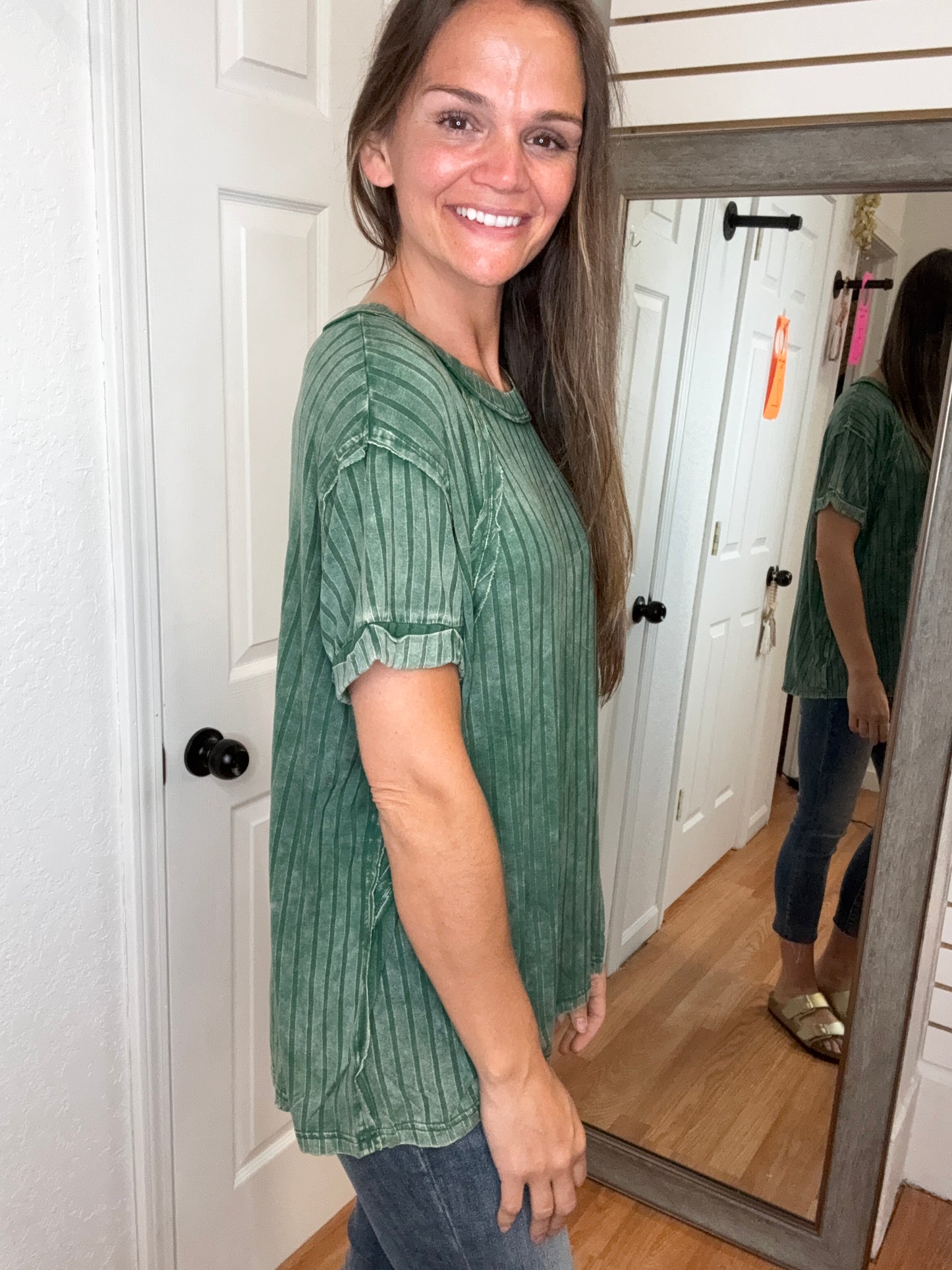 MARYANNE SHORT SLEEVE TOP DARK GREEN - ZENANA