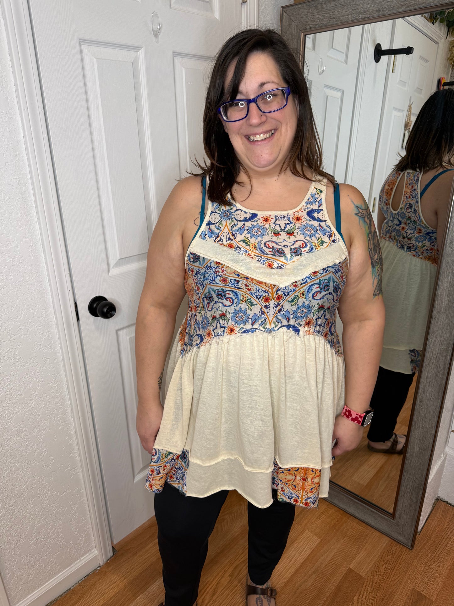 DESTINY SLEEVELESS TUNIC TOP -POL