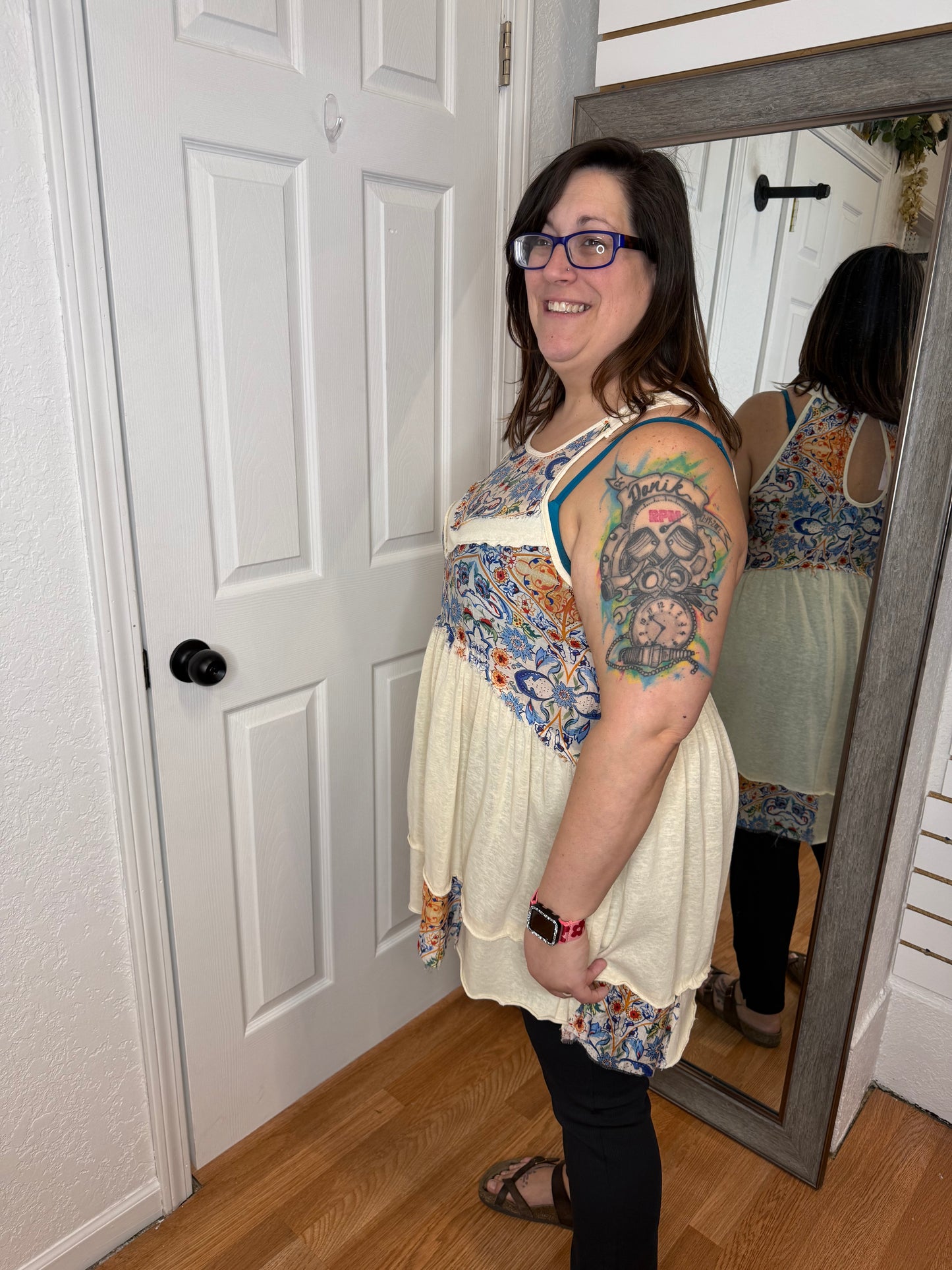 DESTINY SLEEVELESS TUNIC TOP -POL