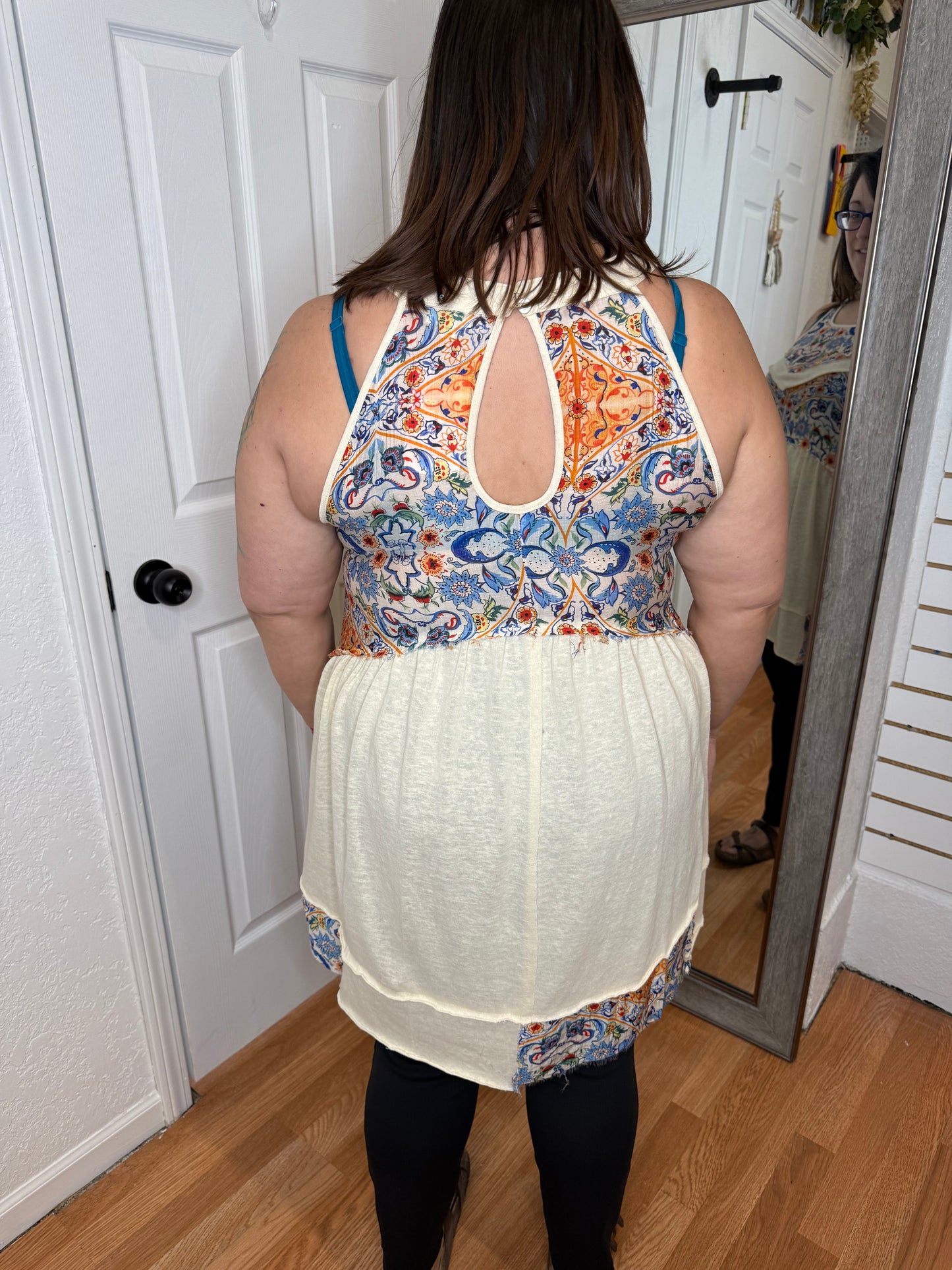 DESTINY SLEEVELESS TUNIC TOP -POL