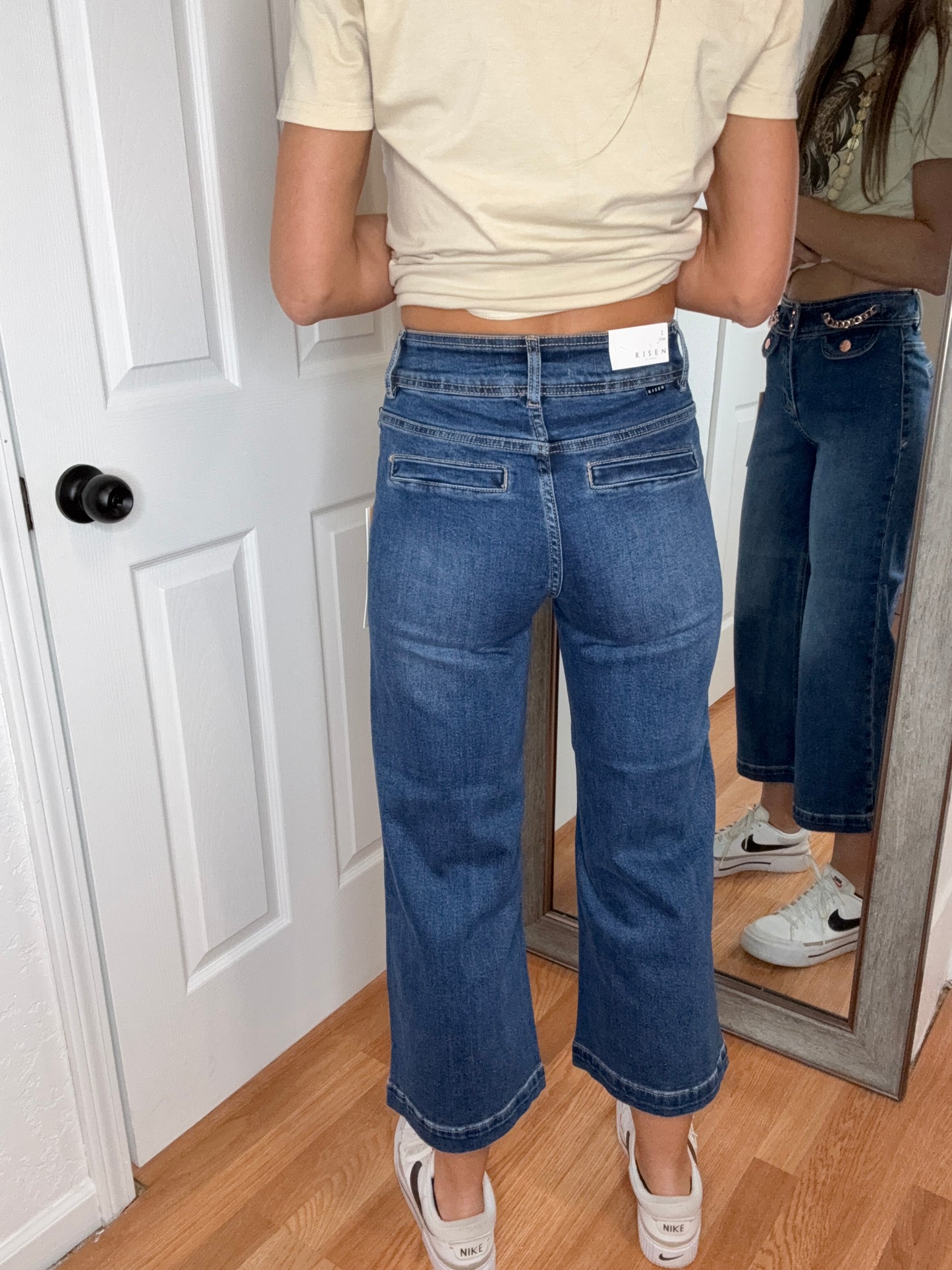 CHARLI CHAIN WIDE LEG CROP DENIM JEANS - RISEN