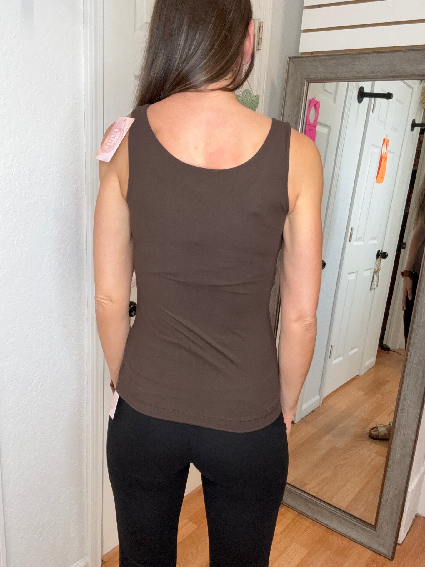 BUTTER SOFT TANK TOP ESPRESSO BROWN - RAE MODE