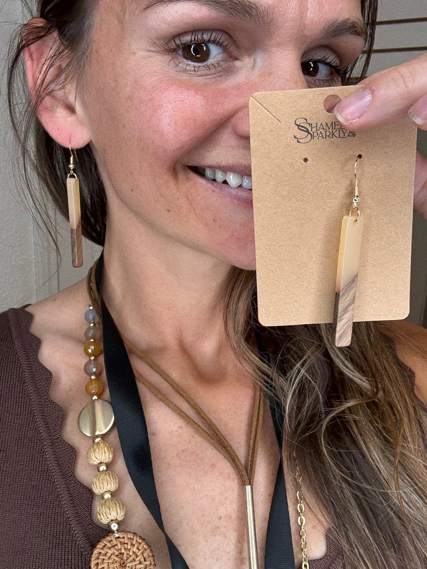 RESI EARRINGS - MIA ACCESSORIES