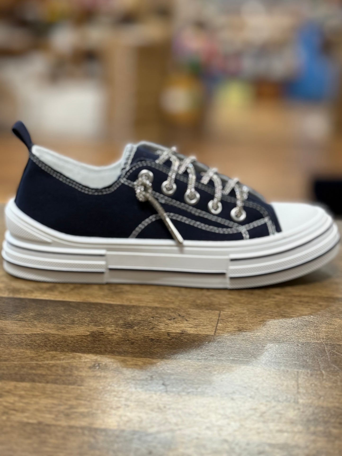 AMAN RHINESTONE LACE UP SNEAKER - NAVY - VERY G