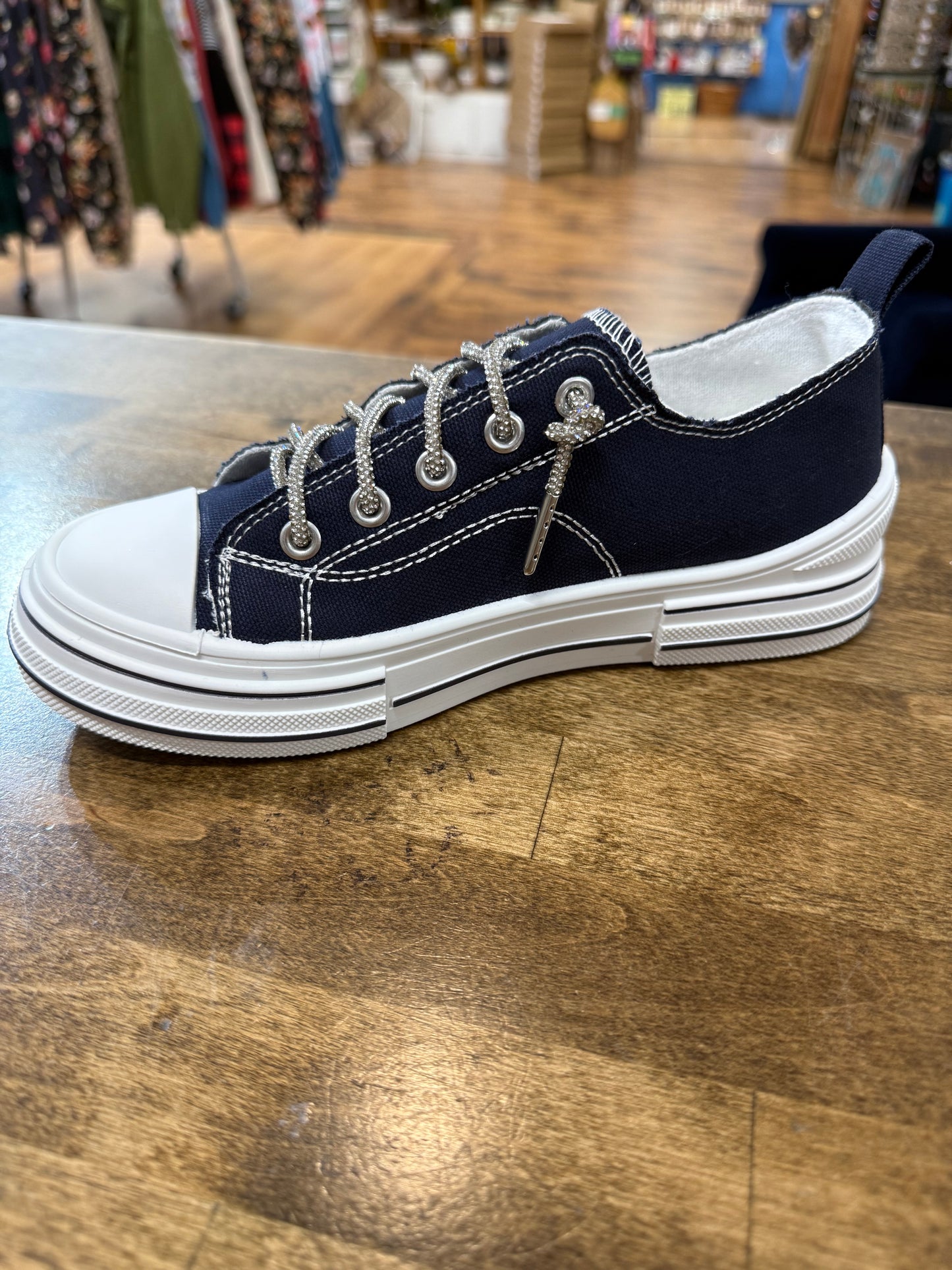 AMAN RHINESTONE LACE UP SNEAKER - NAVY - VERY G