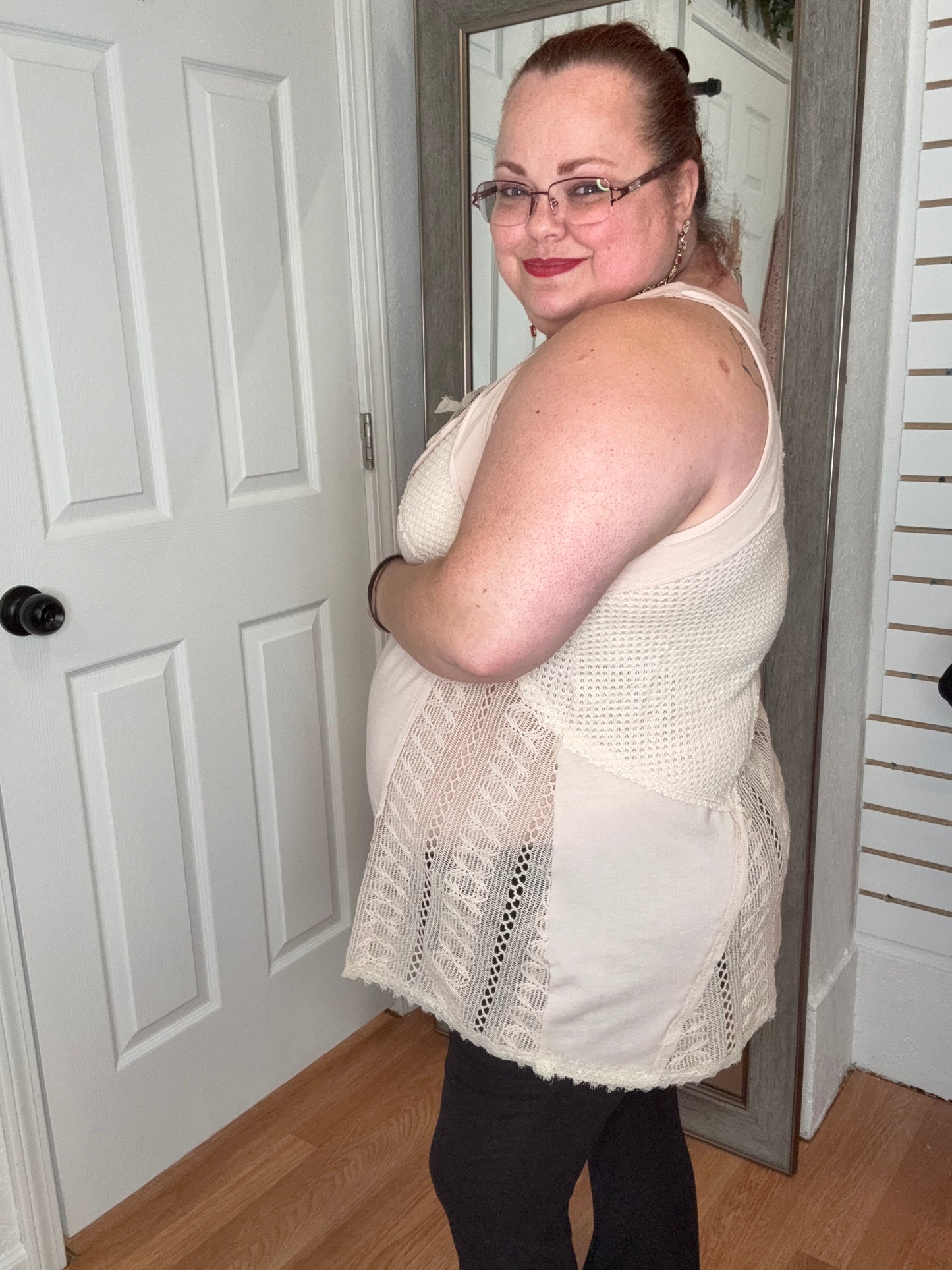 LARRA SLEEVELESS TIE FRONT TOP PEARL BEIGE -POL
