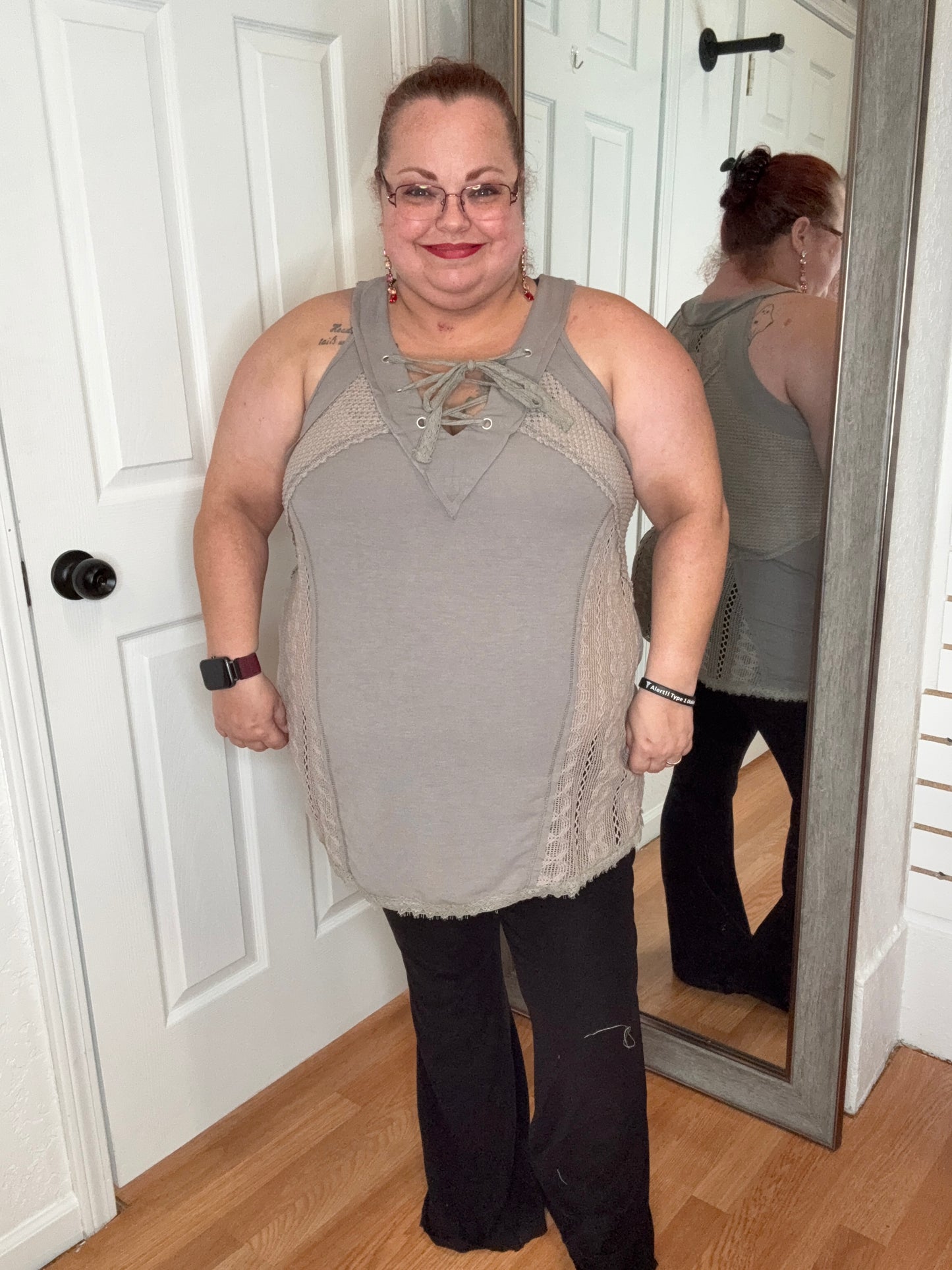 LARRA SLEEVELESS TIE FRONT TOP STONE GREY -POL