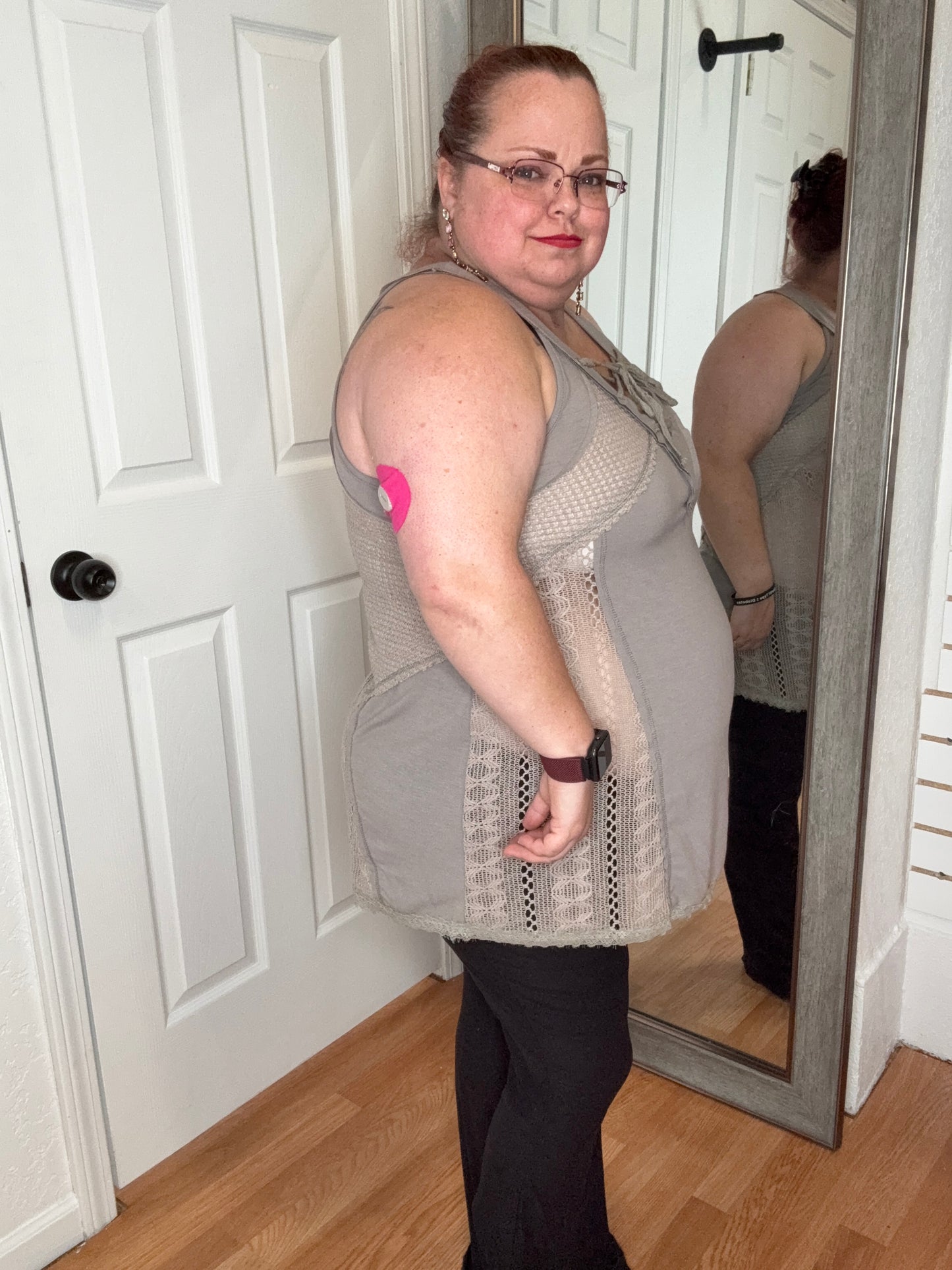 LARRA SLEEVELESS TIE FRONT TOP STONE GREY -POL