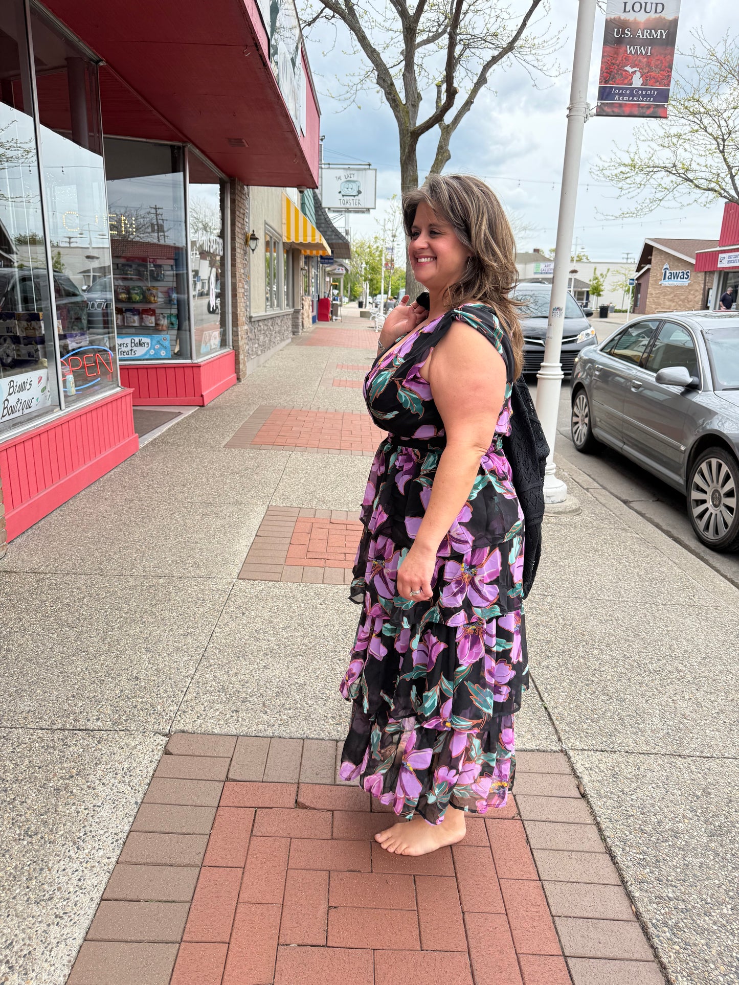 FIONA SLEEVELESS FLORAL TIERED MAXI DRESS - WHITE BIRCH