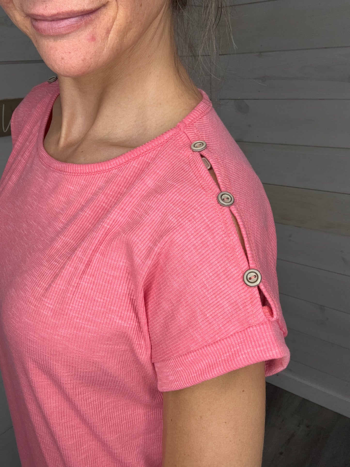 MAGGIE SHORT SLEEVE TOP - CORAL - STACCATO