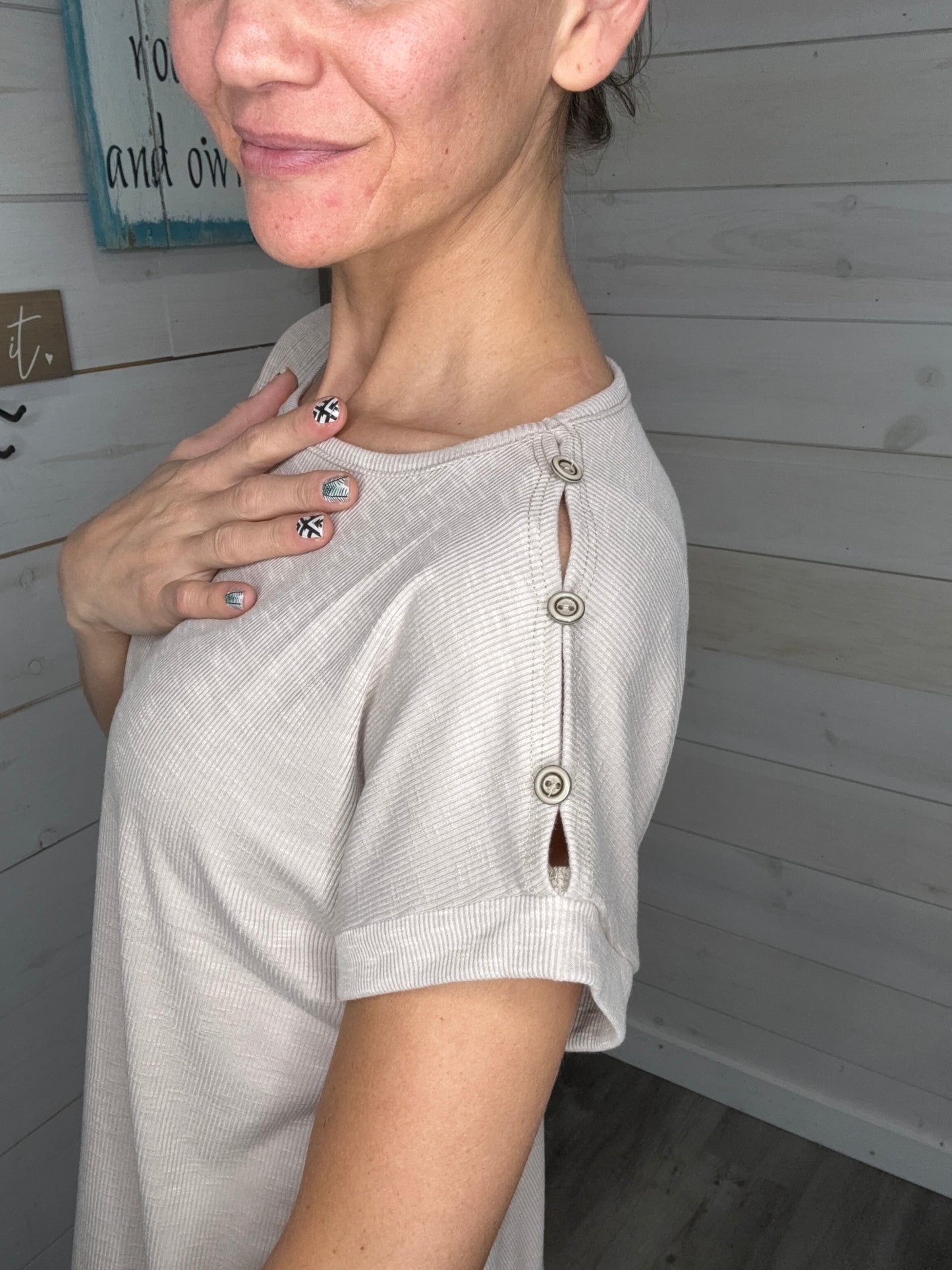 MAGGIE SHORT SLEEVE TOP - TAUPE - STACCATO