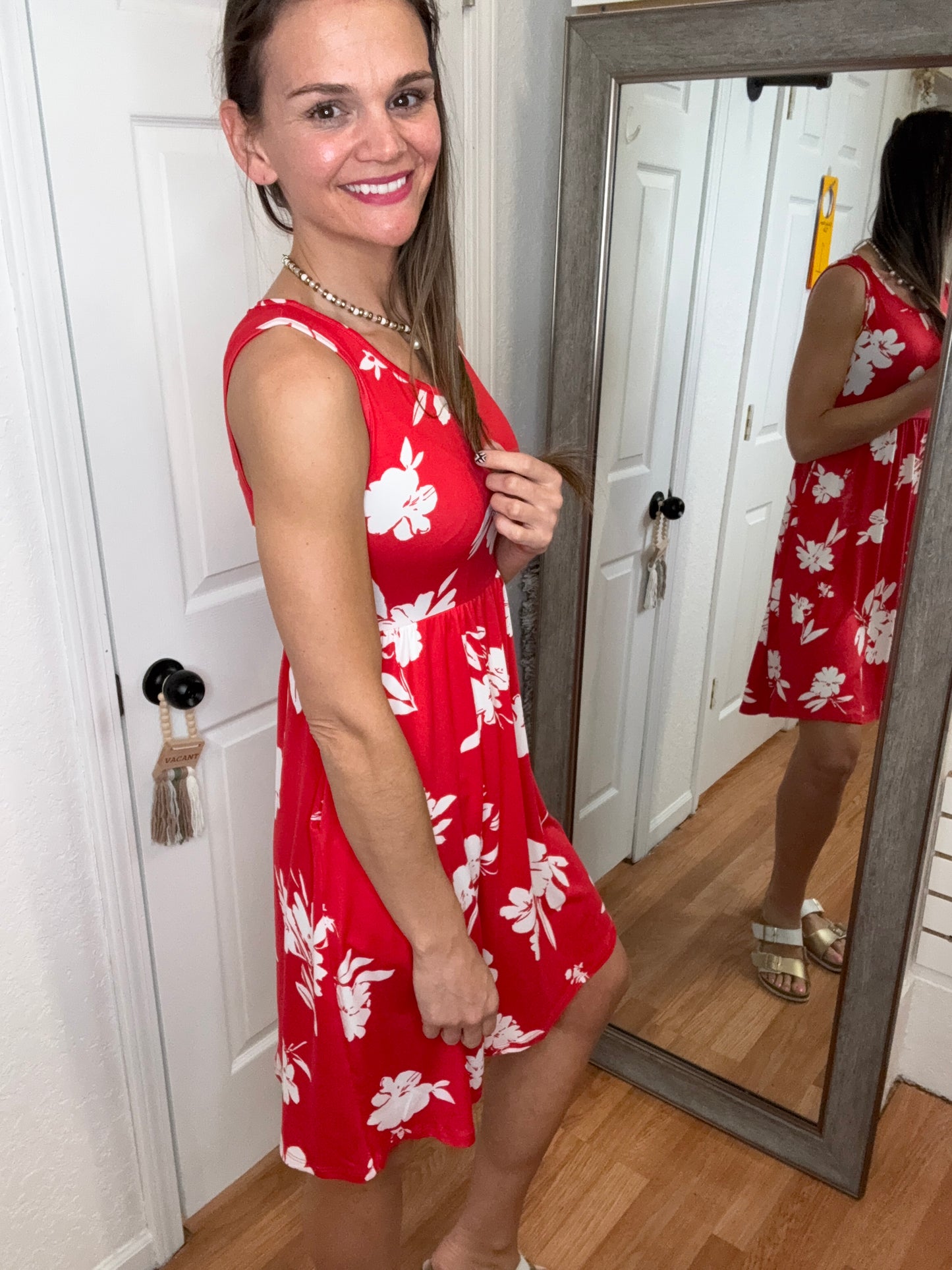 KELSEY SLEEVELESS DRESS - MICHELLE MAE
