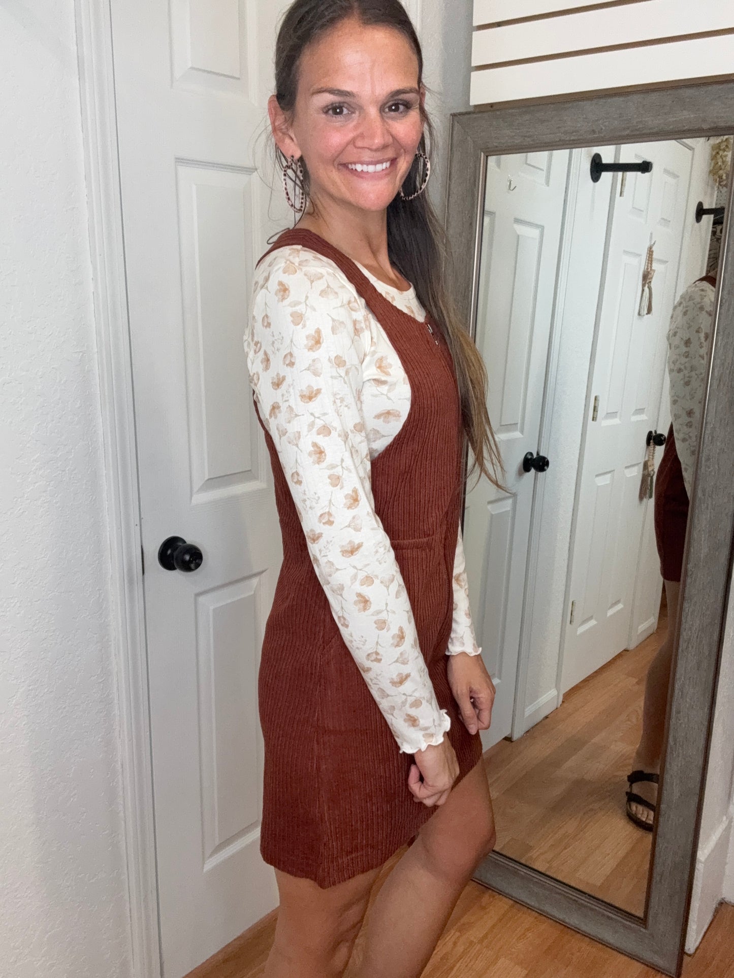 VEDA CORDUROY JUMPER DRESS RUST- COZY