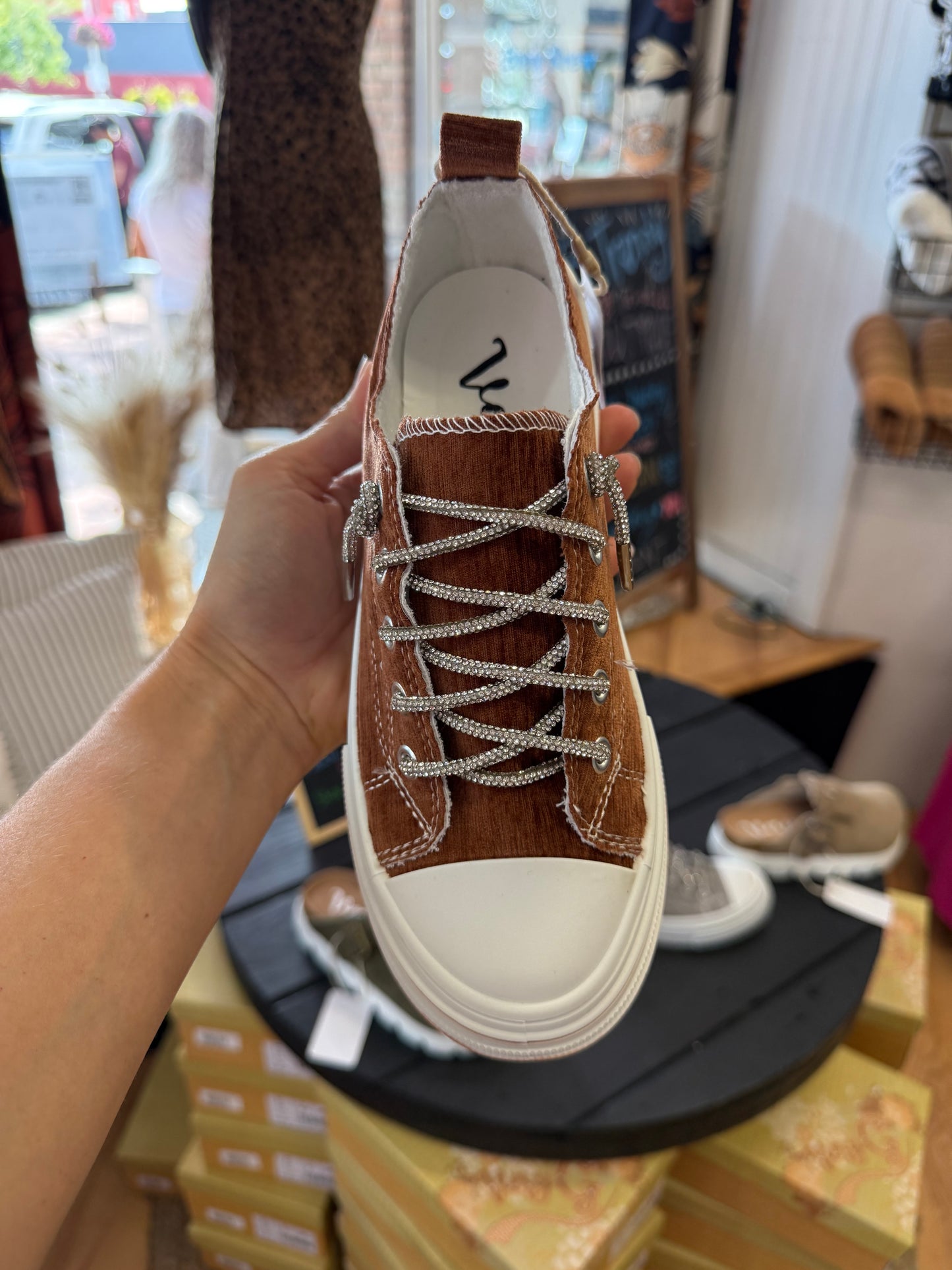 AMAN VELOUR SPARKLE RHINESTONE LACE UP SNEAKER - VERY G