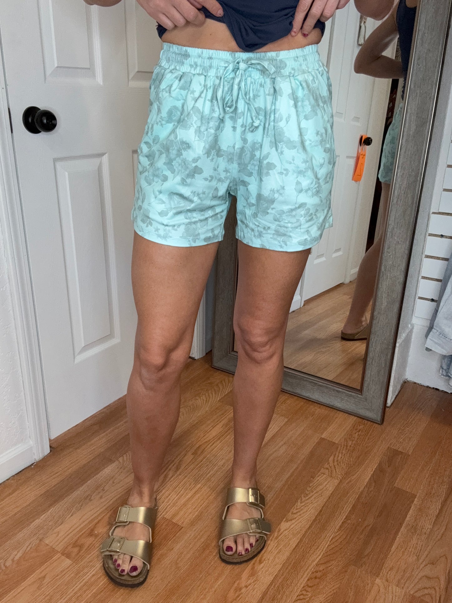 JAMIE SHORTS - MINT FLORAL- MICHELLE MAE